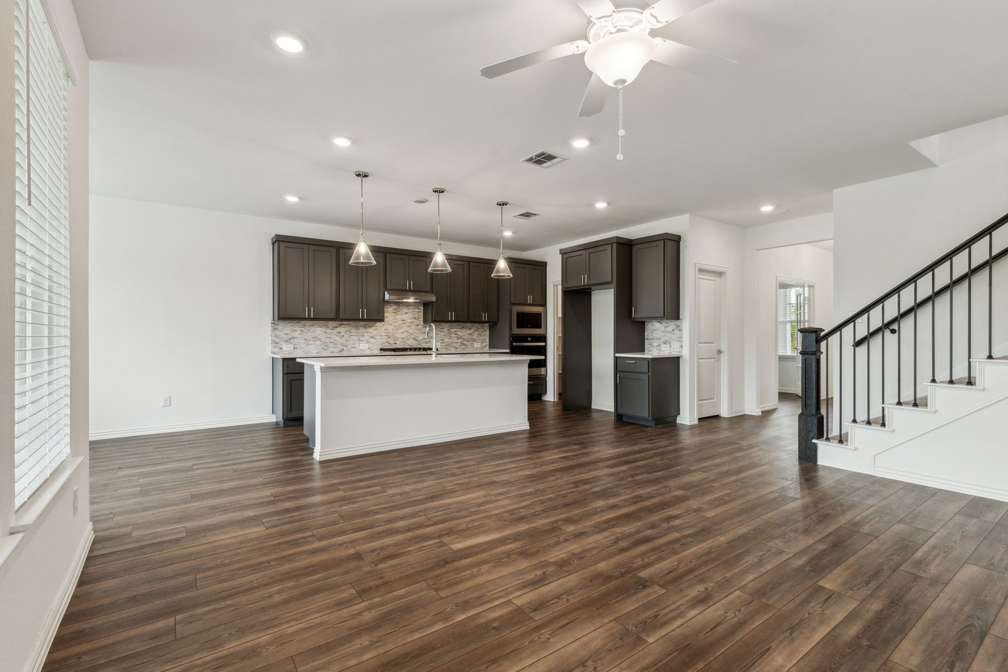 1517 Bridlepath Trail