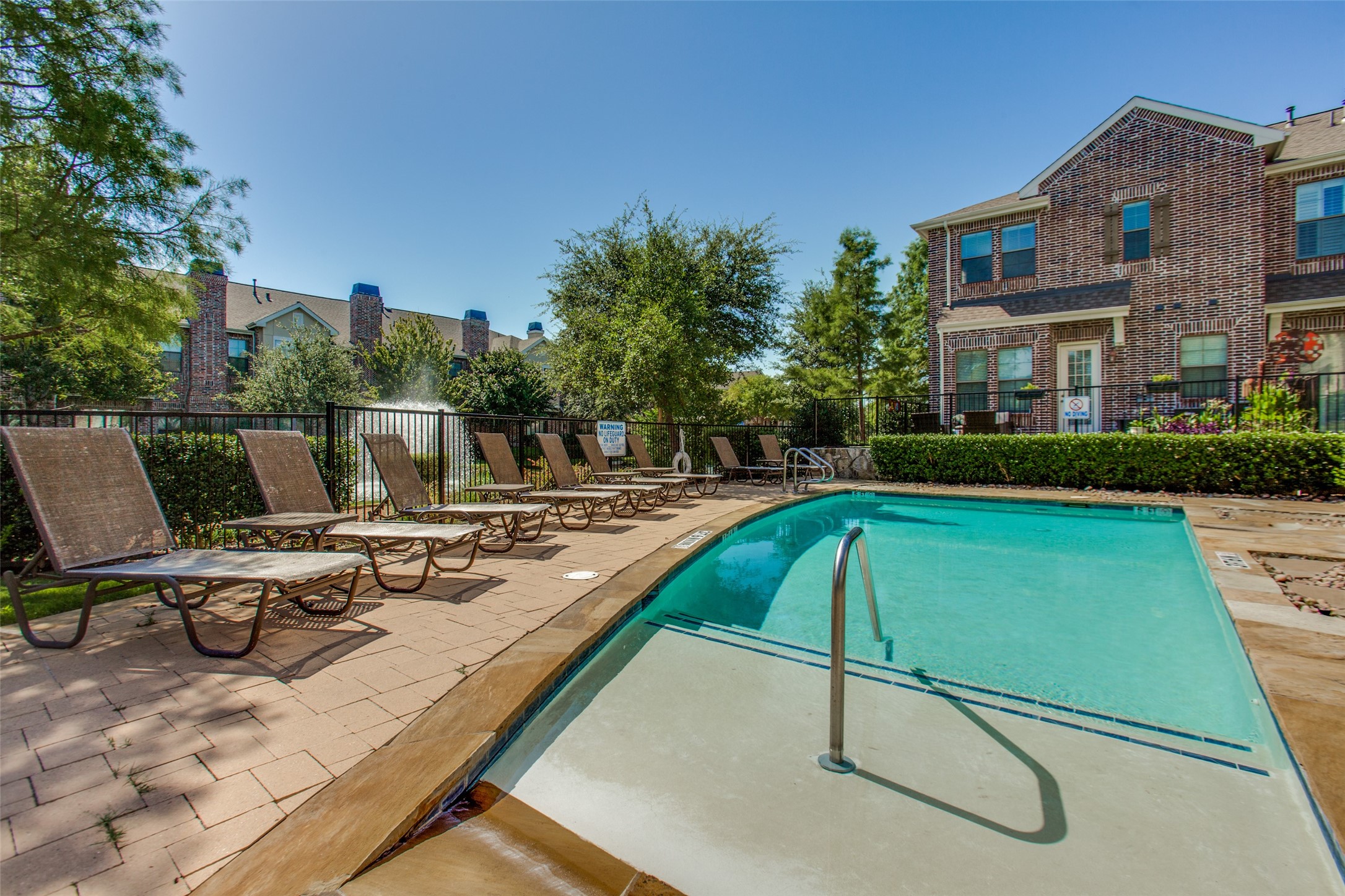 1207 Lake Pointe Way