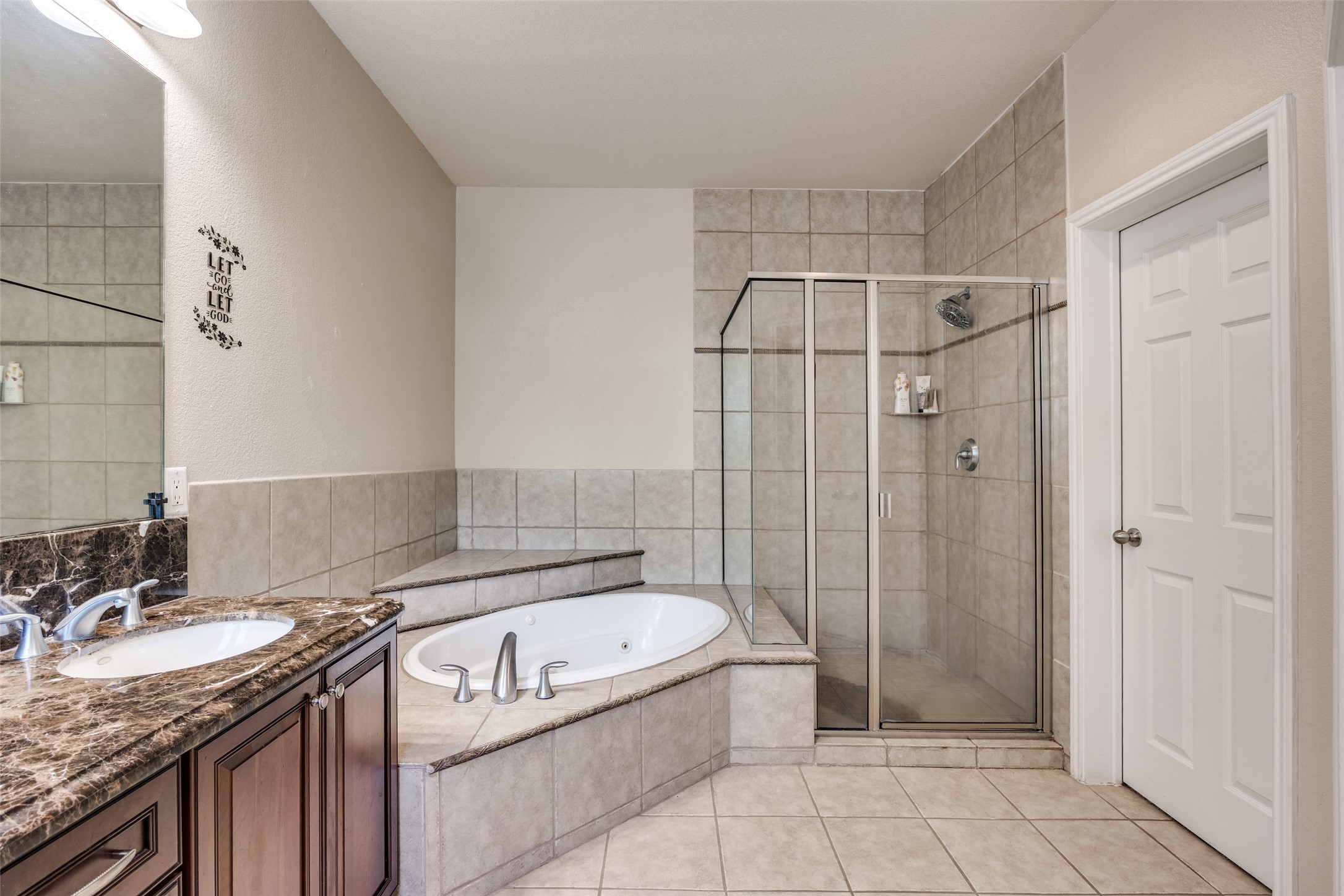 1207 Lake Pointe Way