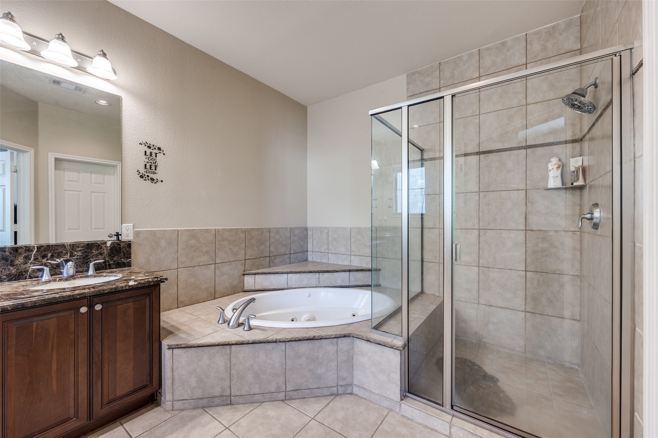 1207 Lake Pointe Way