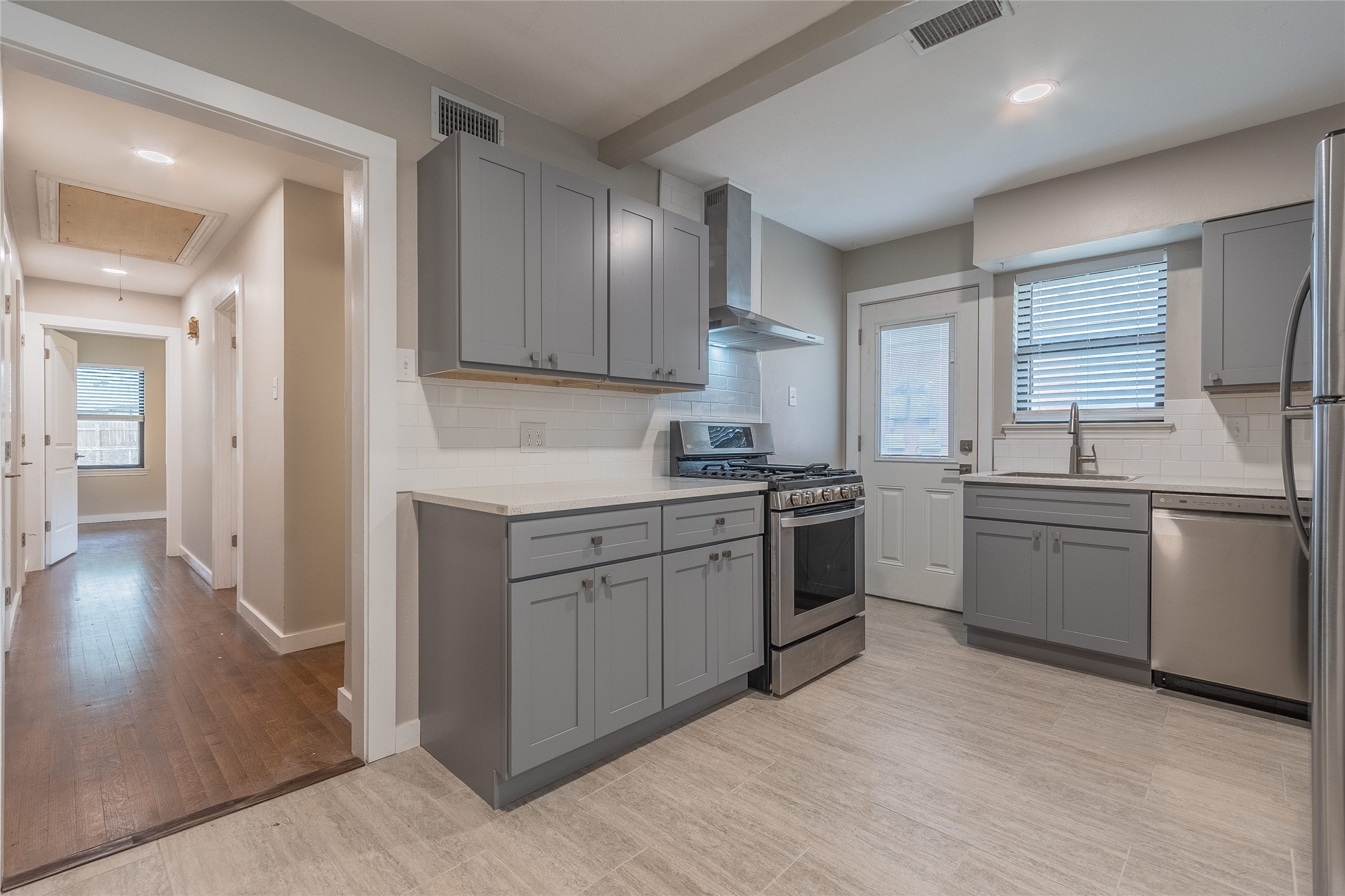 316 La Salle Drive