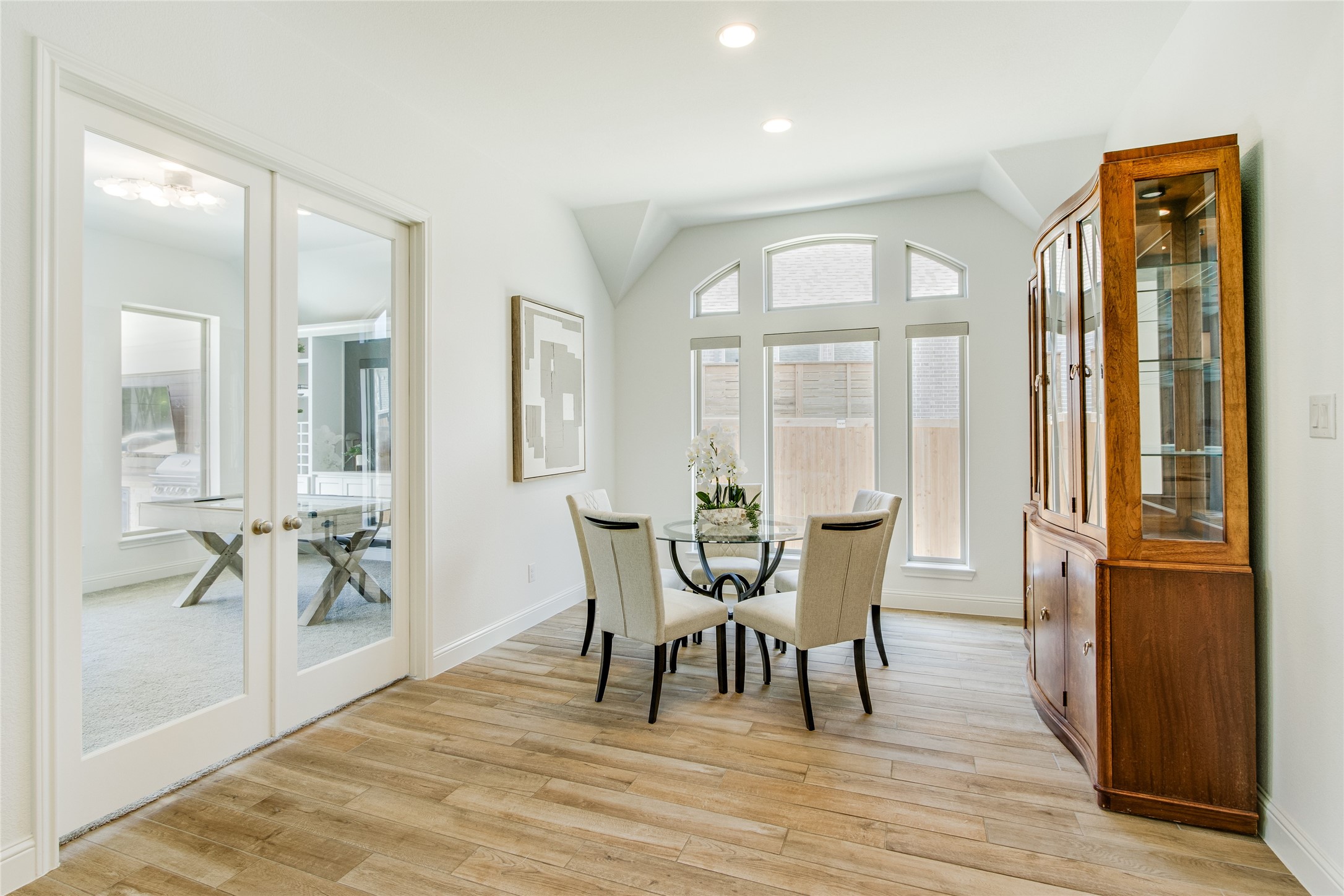 2406 Capitol Place