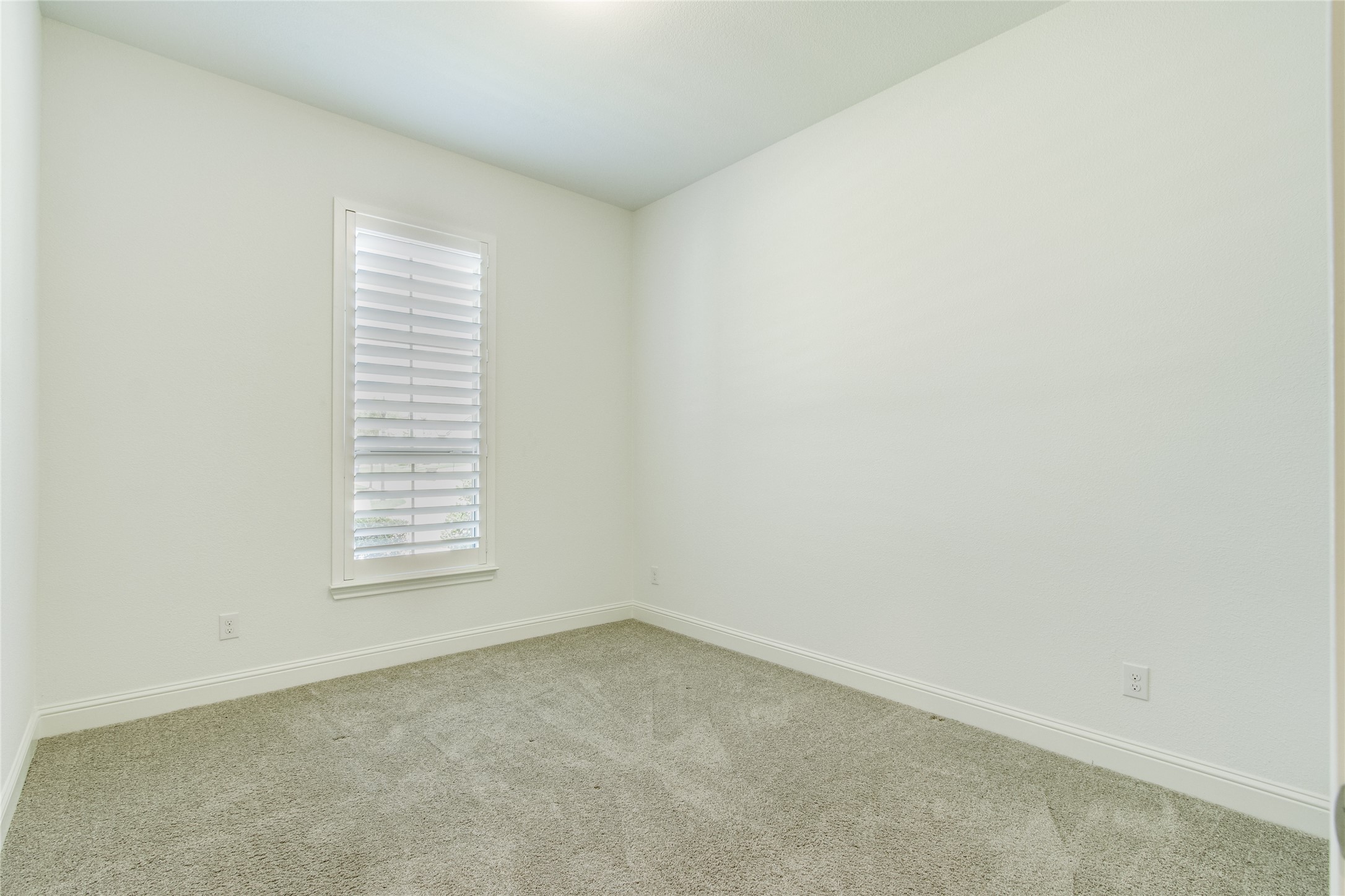 2406 Capitol Place