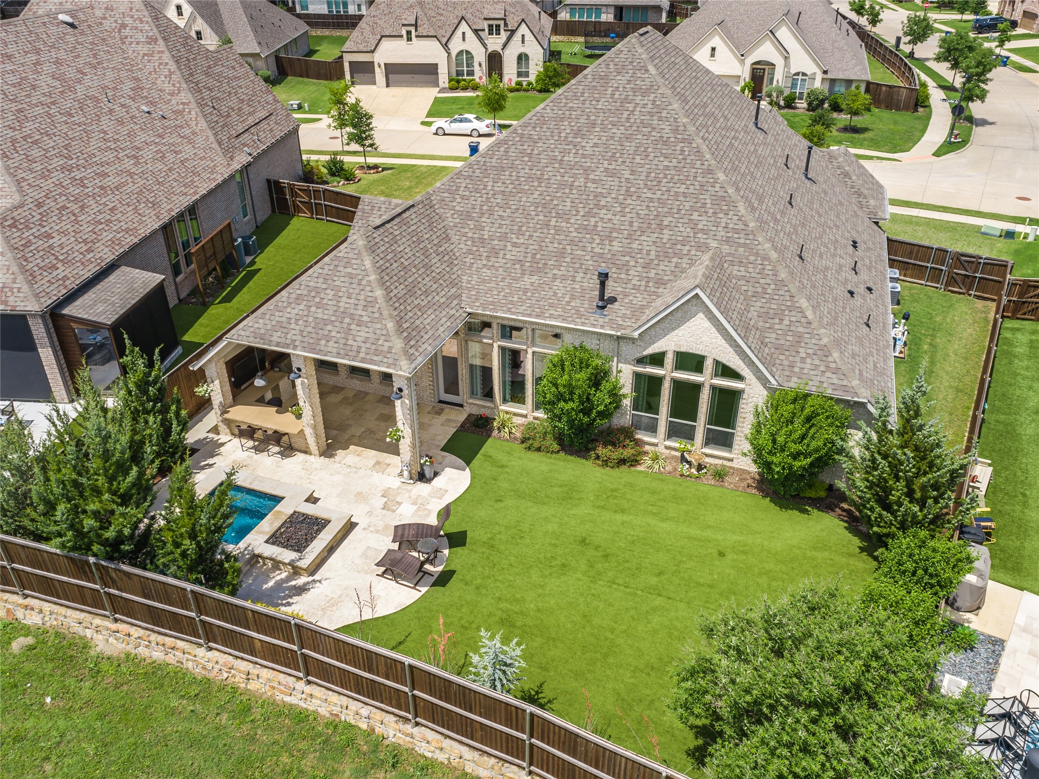 2406 Capitol Place