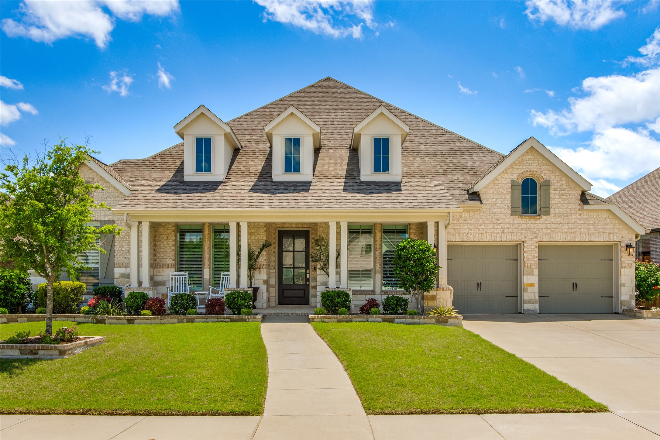 2406 Capitol Place