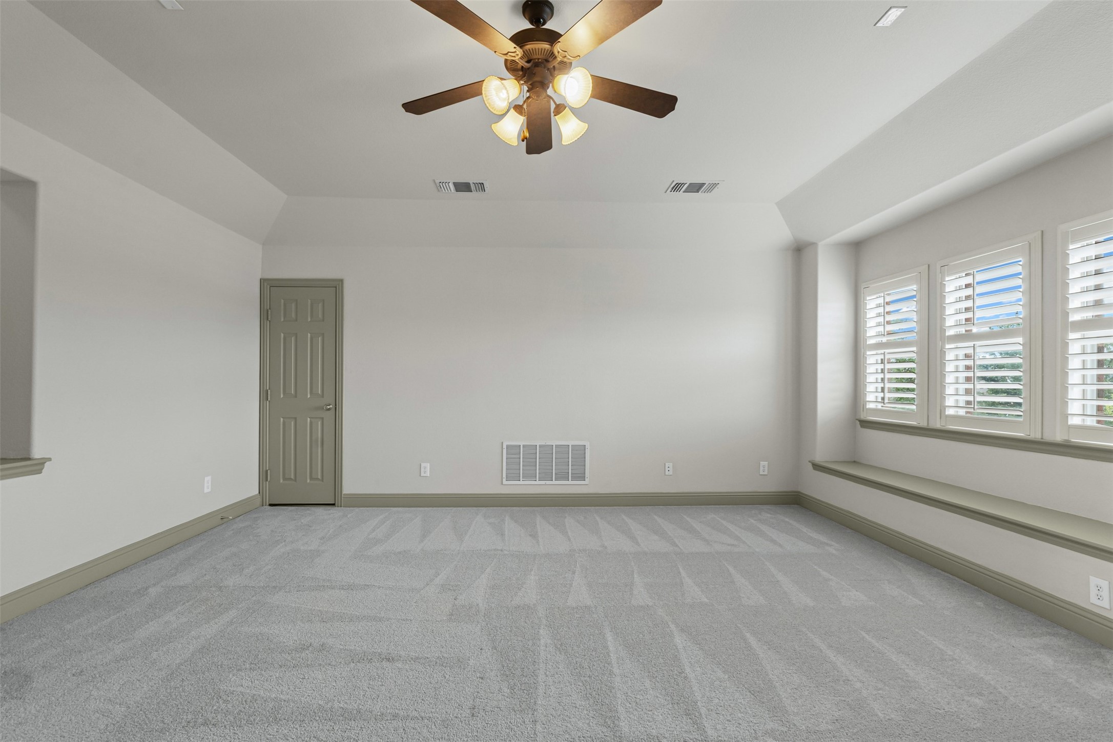 2241 Magic Mantle Drive