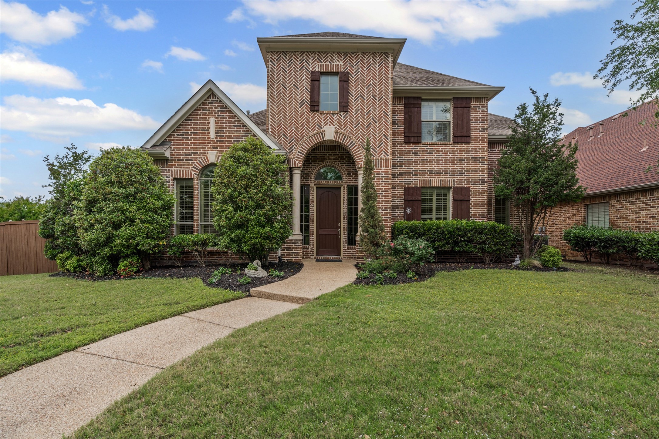 2241 Magic Mantle Drive