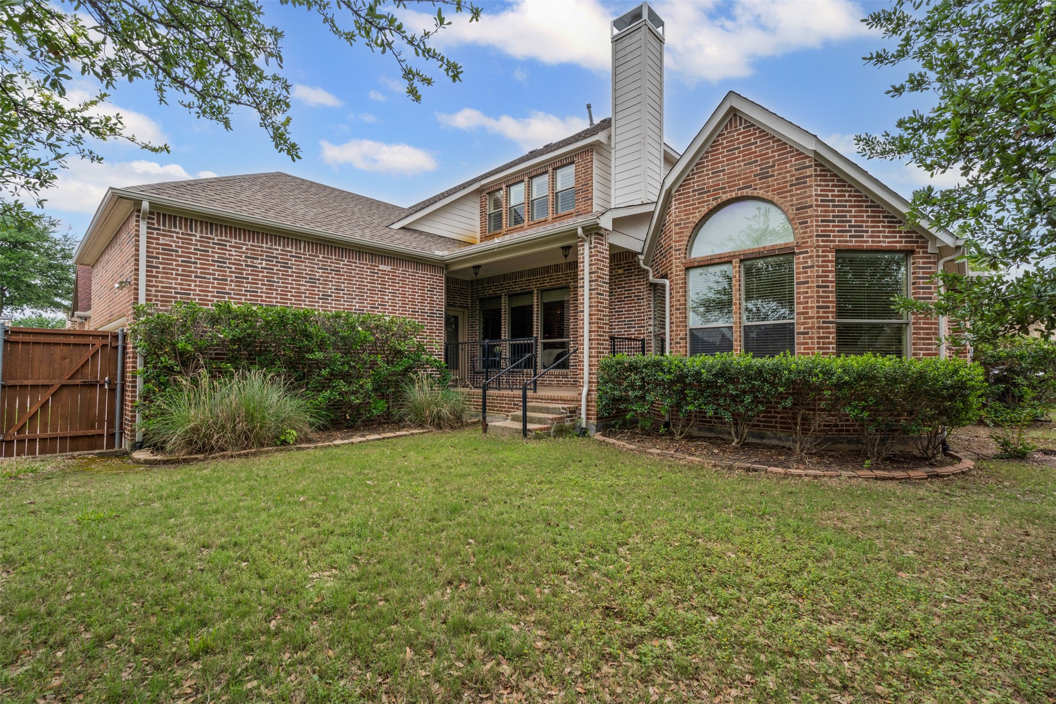 2241 Magic Mantle Drive