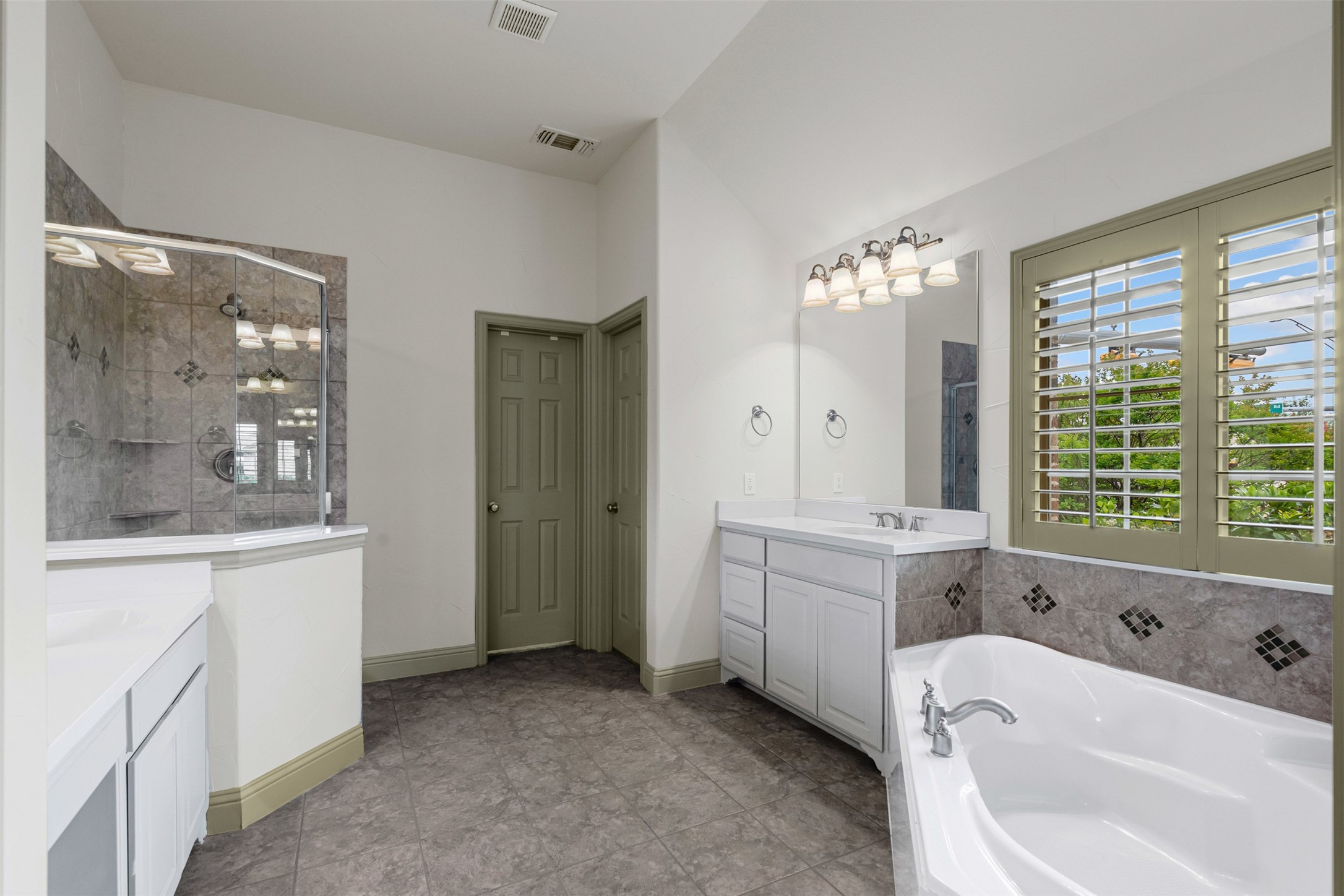 2241 Magic Mantle Drive
