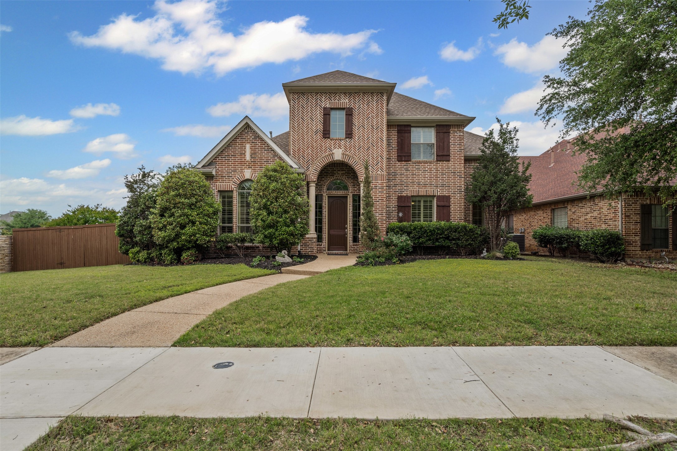 2241 Magic Mantle Drive