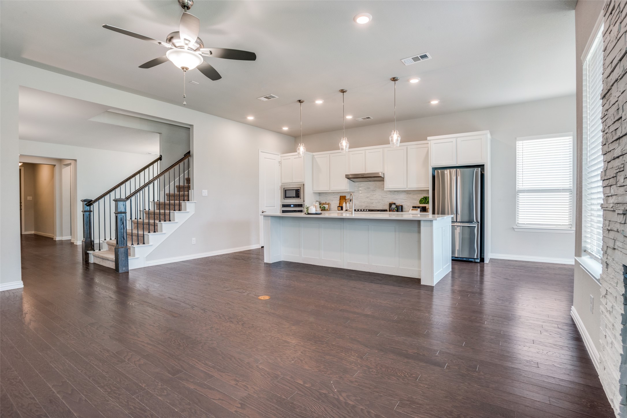 3001 Renmuir Drive