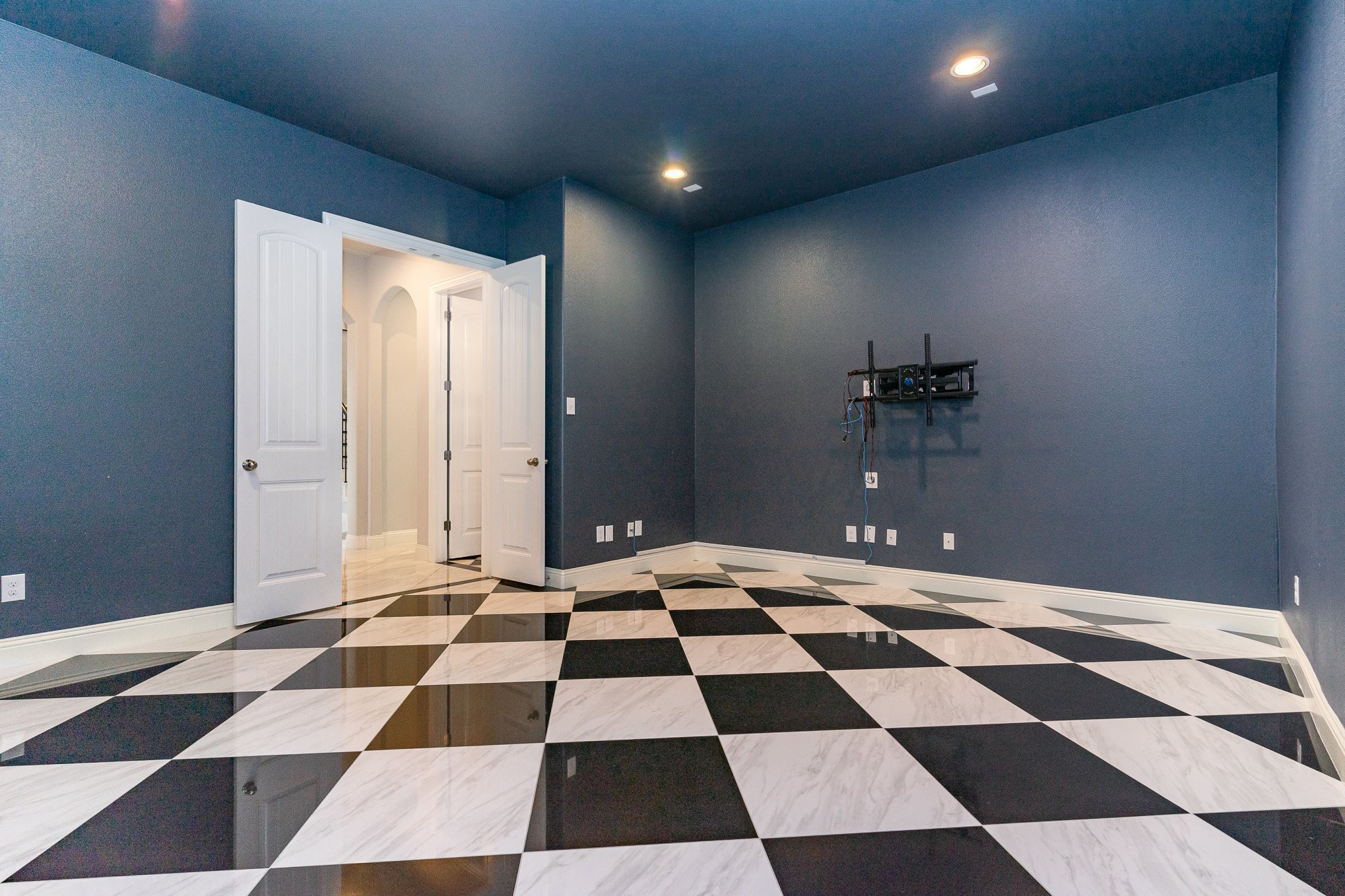 7608 River Park Drive