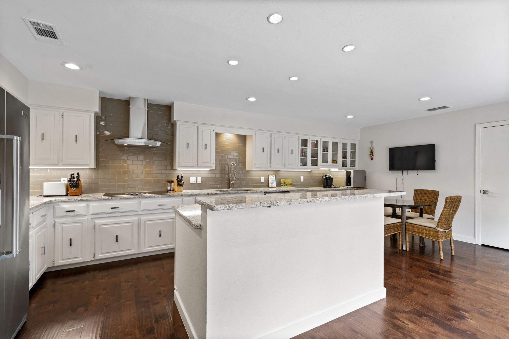 5715 Glen Heather Drive
