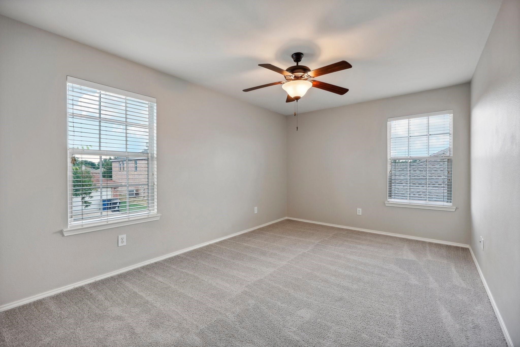 12319 Ridgetop Circle