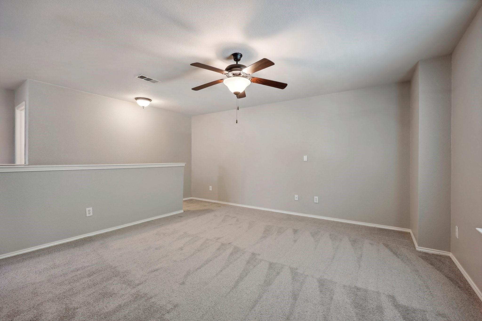 12319 Ridgetop Circle