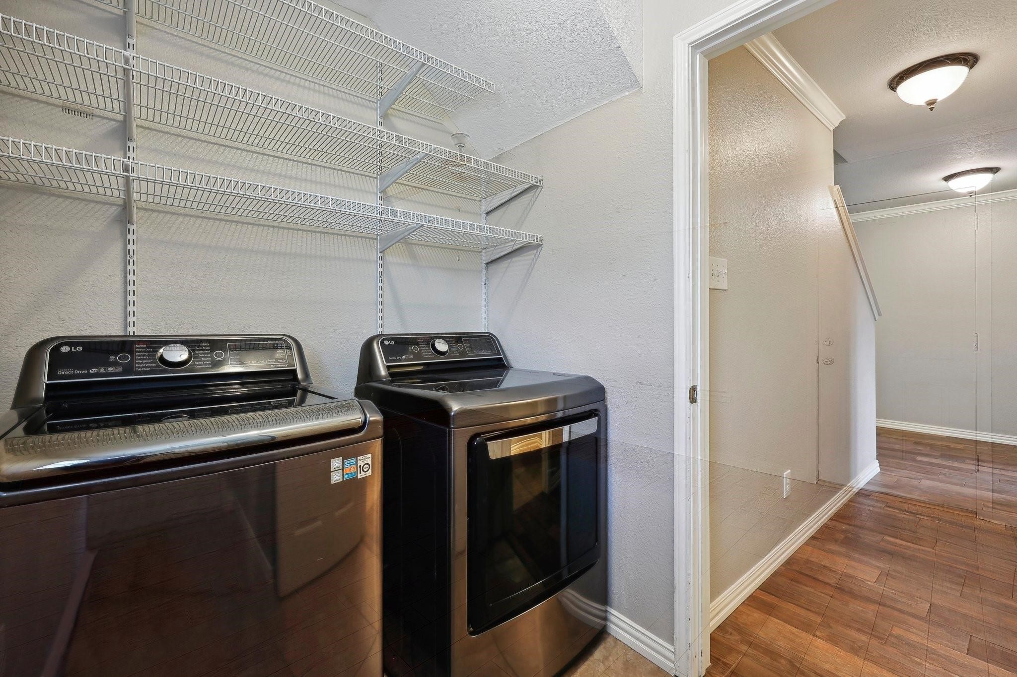 12319 Ridgetop Circle
