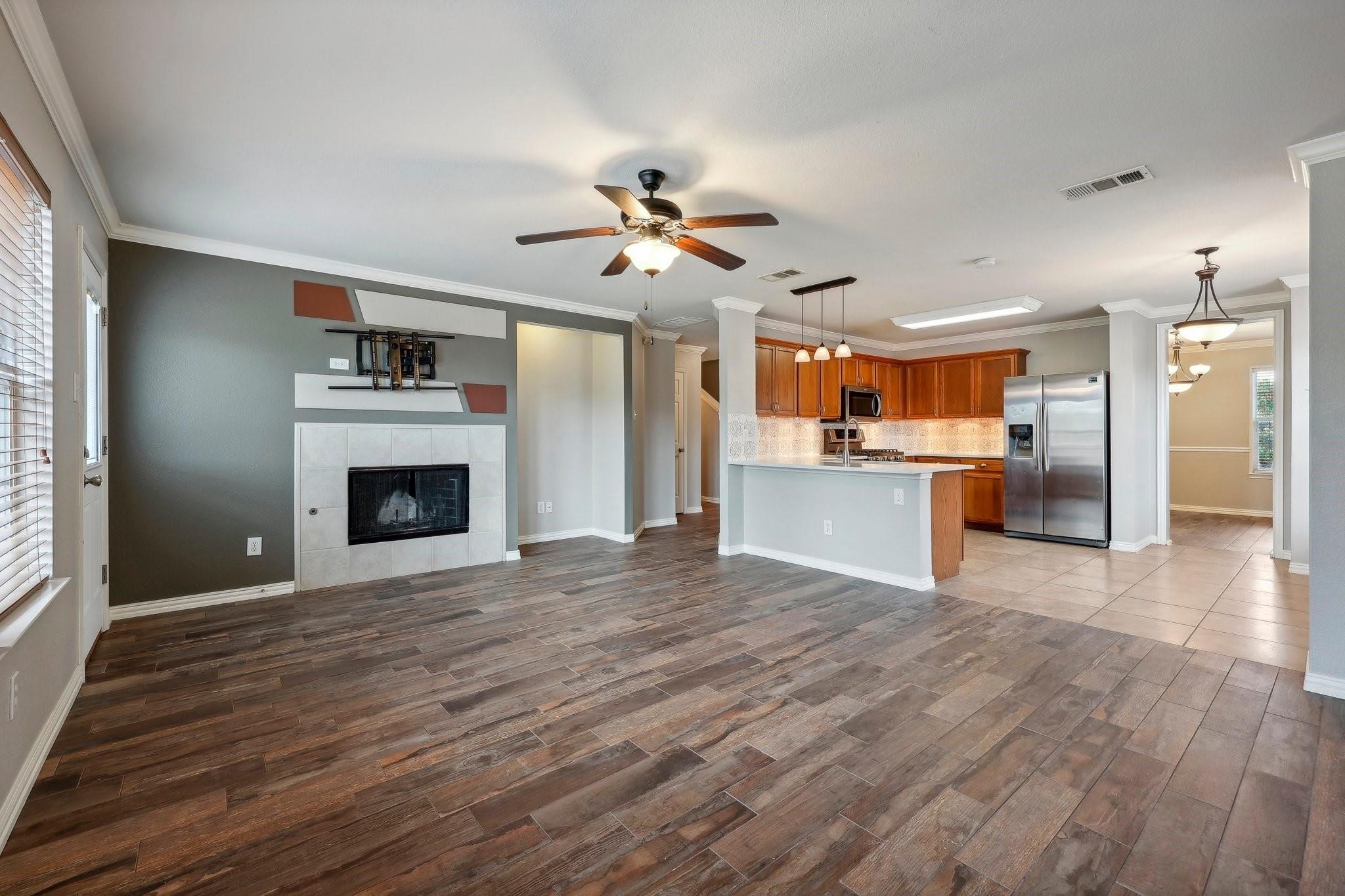 12319 Ridgetop Circle