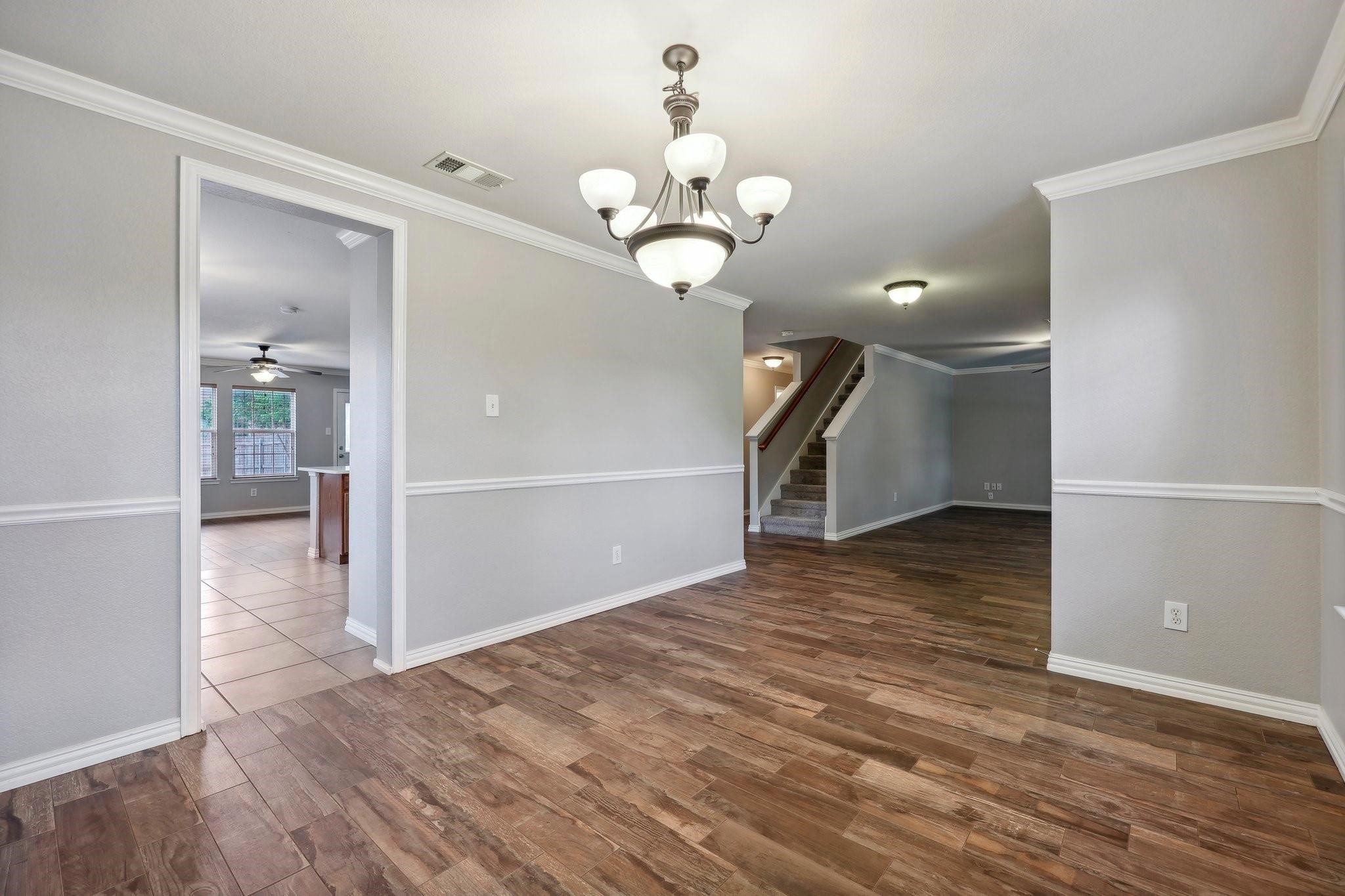 12319 Ridgetop Circle