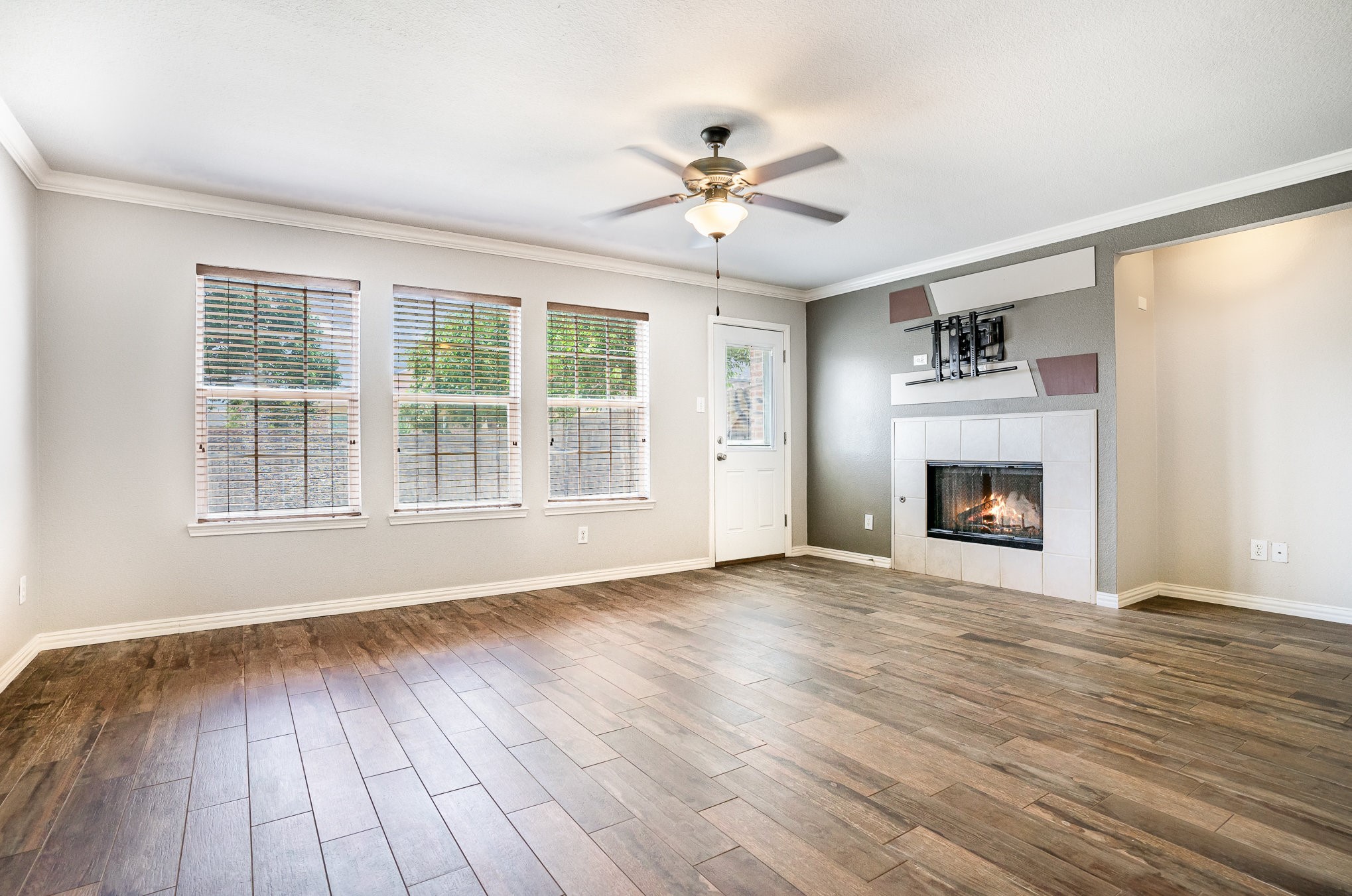 12319 Ridgetop Circle