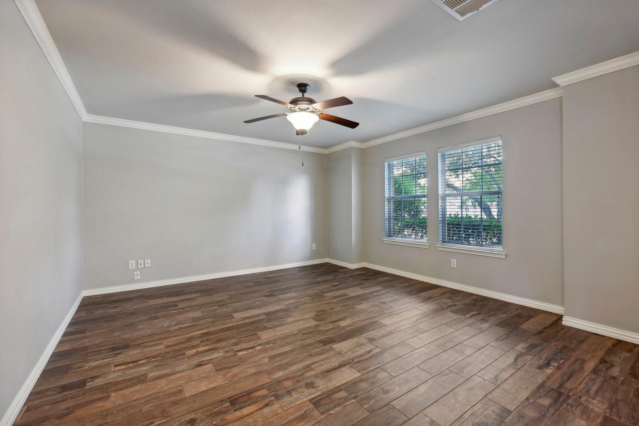 12319 Ridgetop Circle