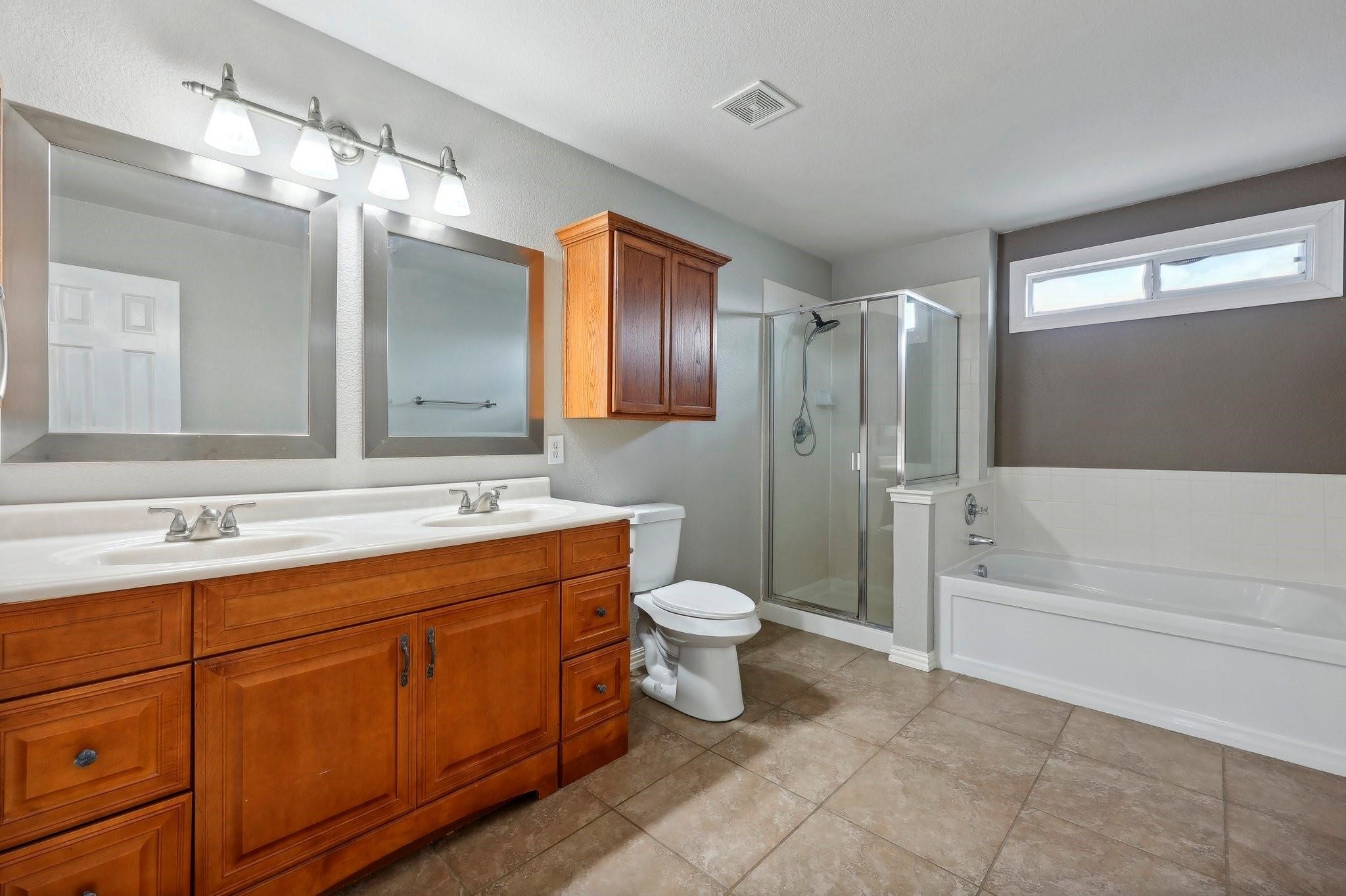 12319 Ridgetop Circle