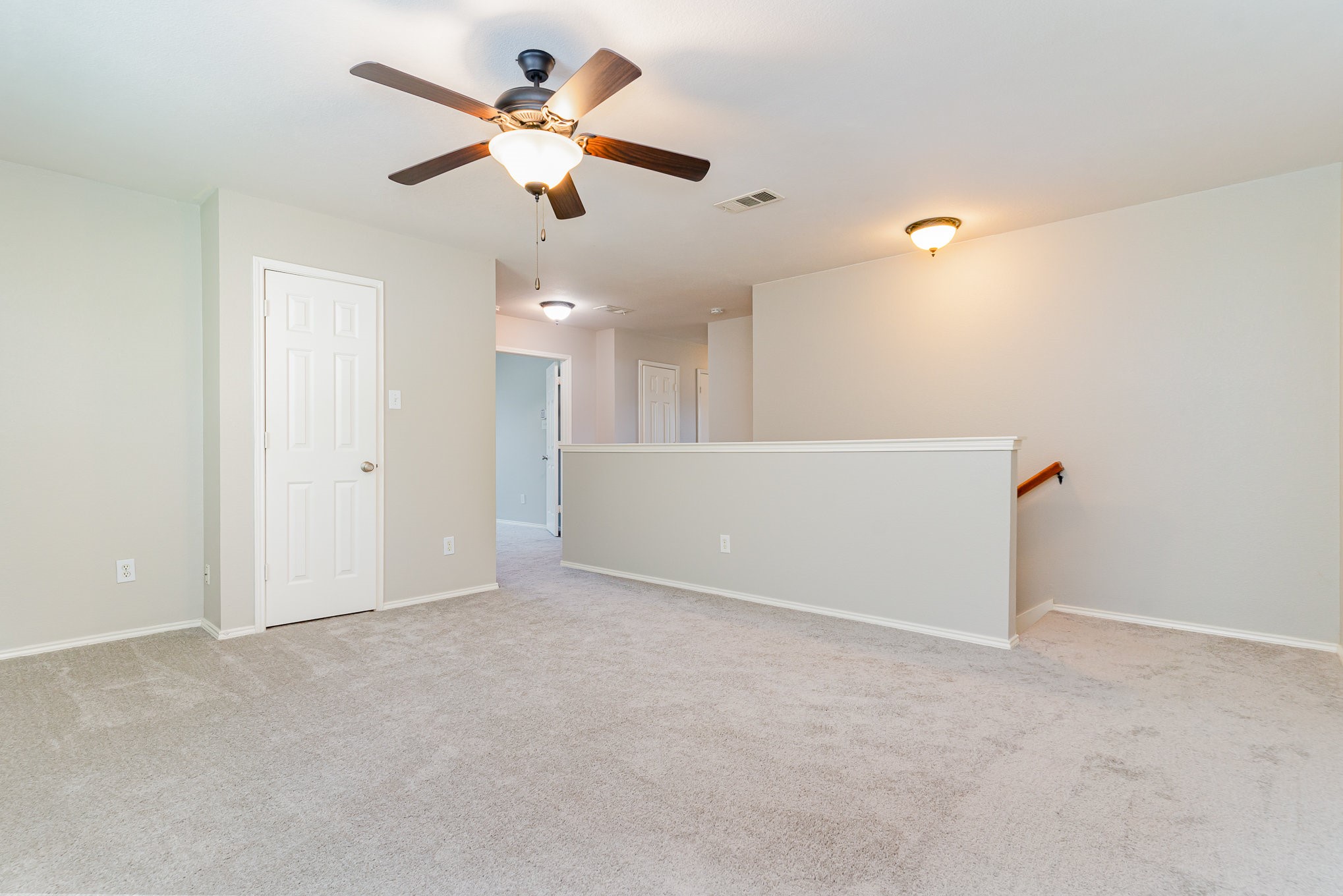 12319 Ridgetop Circle