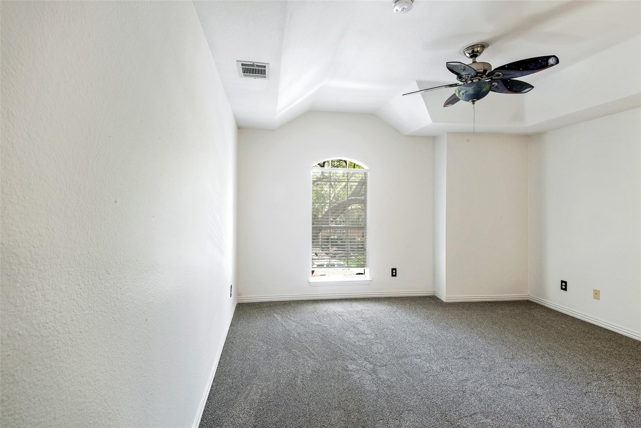 3808 Glasgow Drive