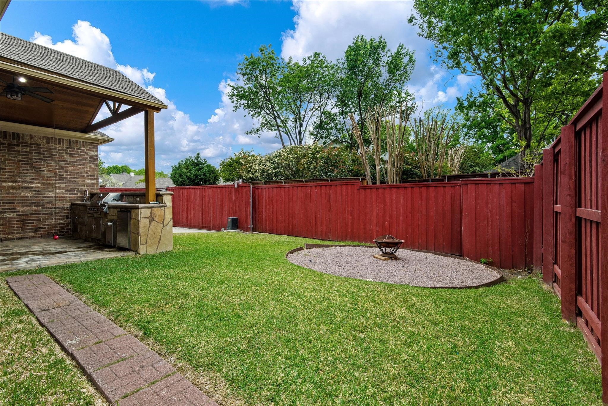 3808 Glasgow Drive