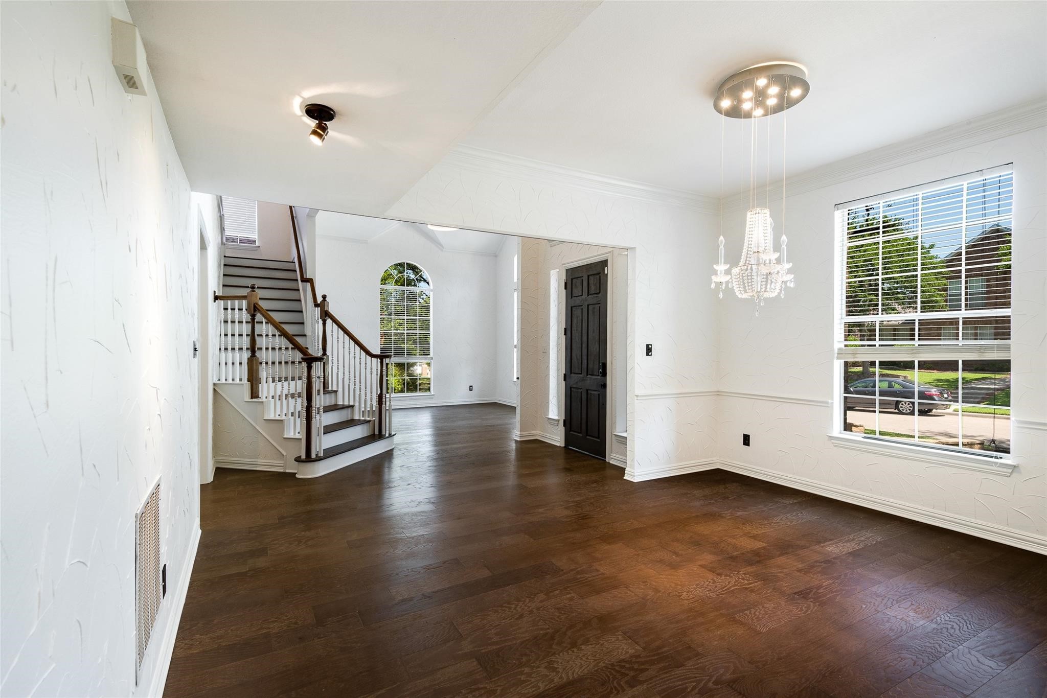 3808 Glasgow Drive