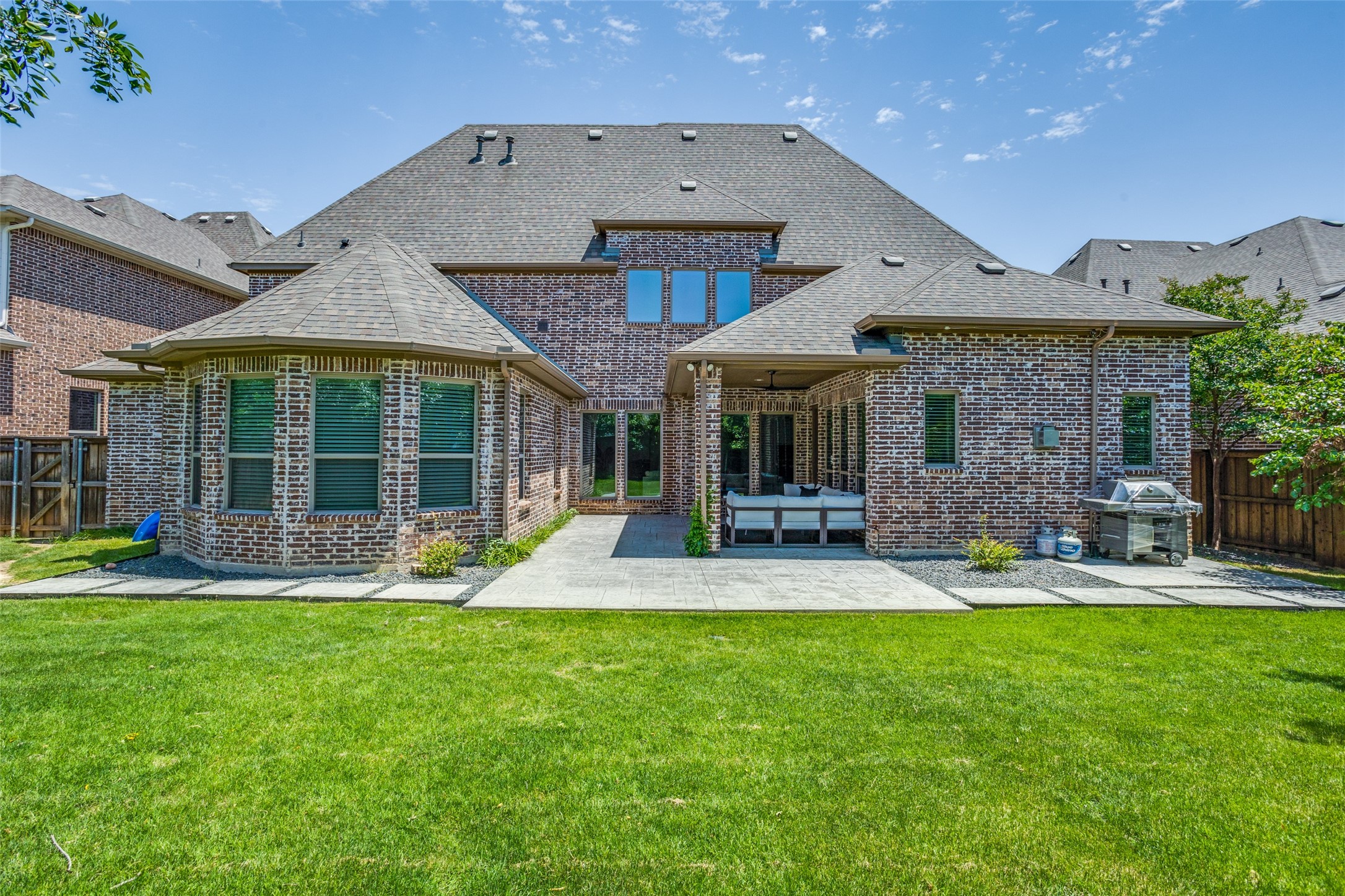 2205 Grafton Lane