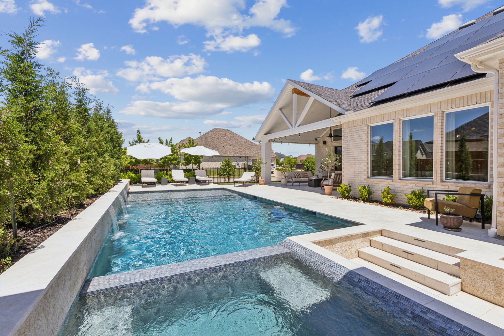 1421 Maplewood Drive