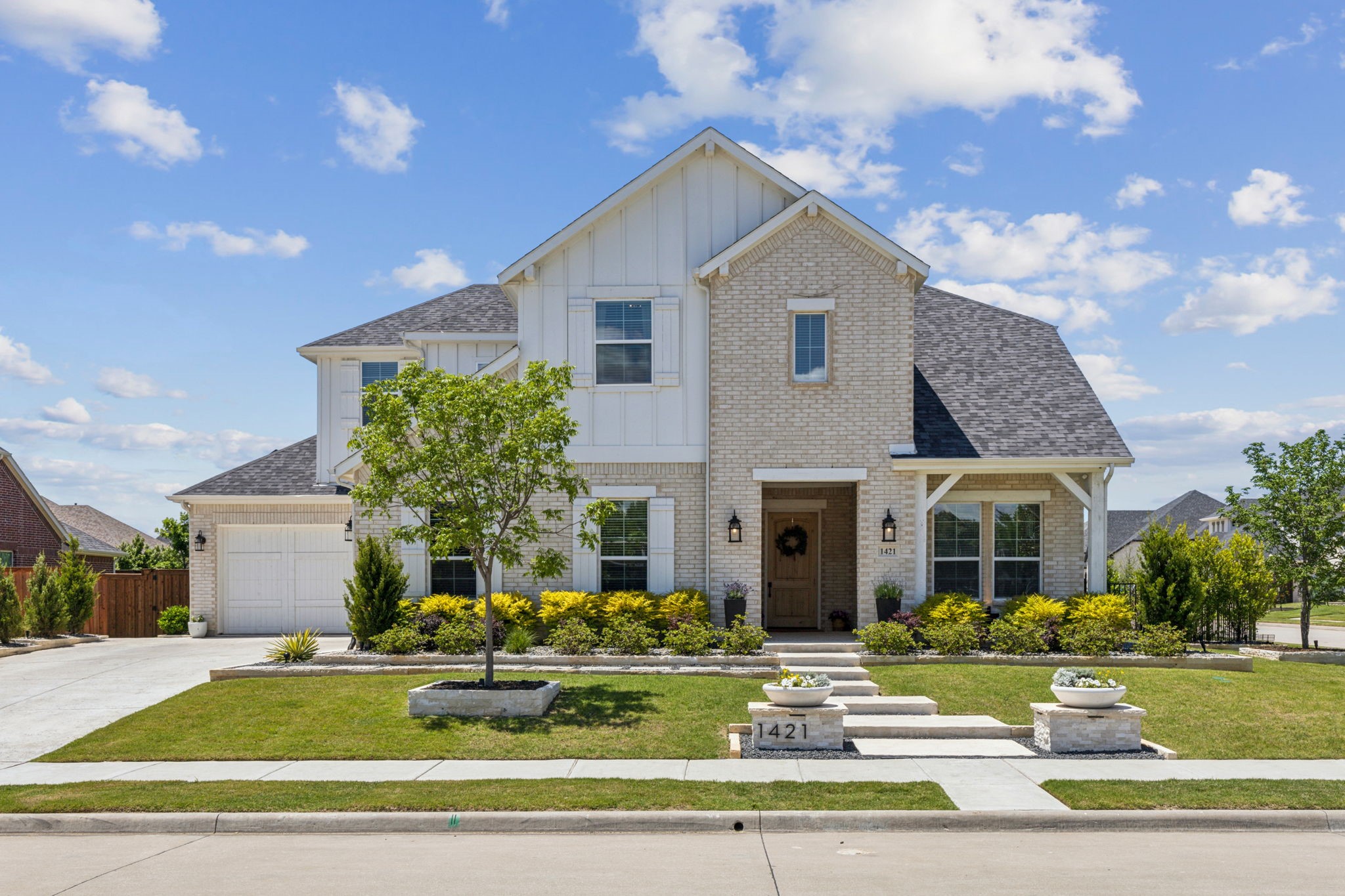 1421 Maplewood Drive
