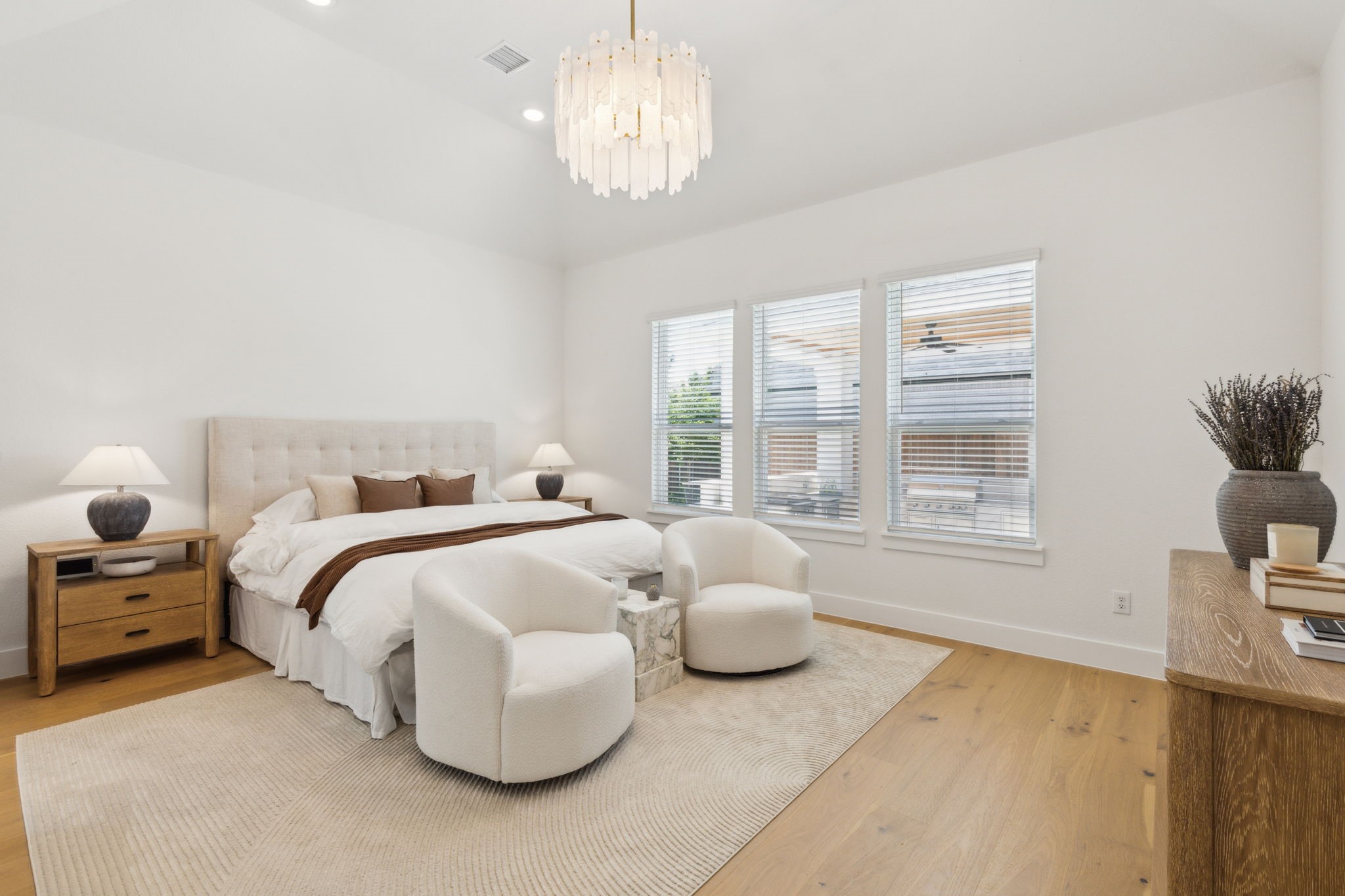 1421 Maplewood Drive
