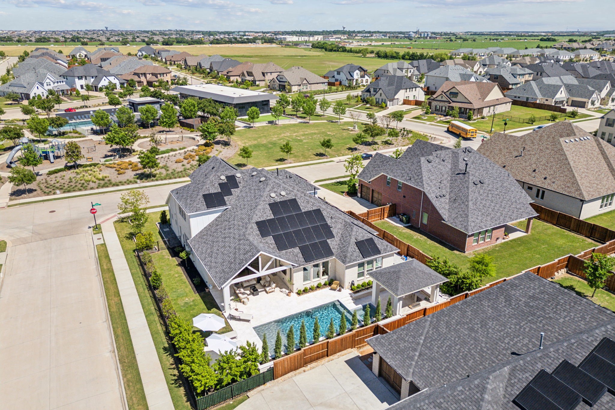 1421 Maplewood Drive