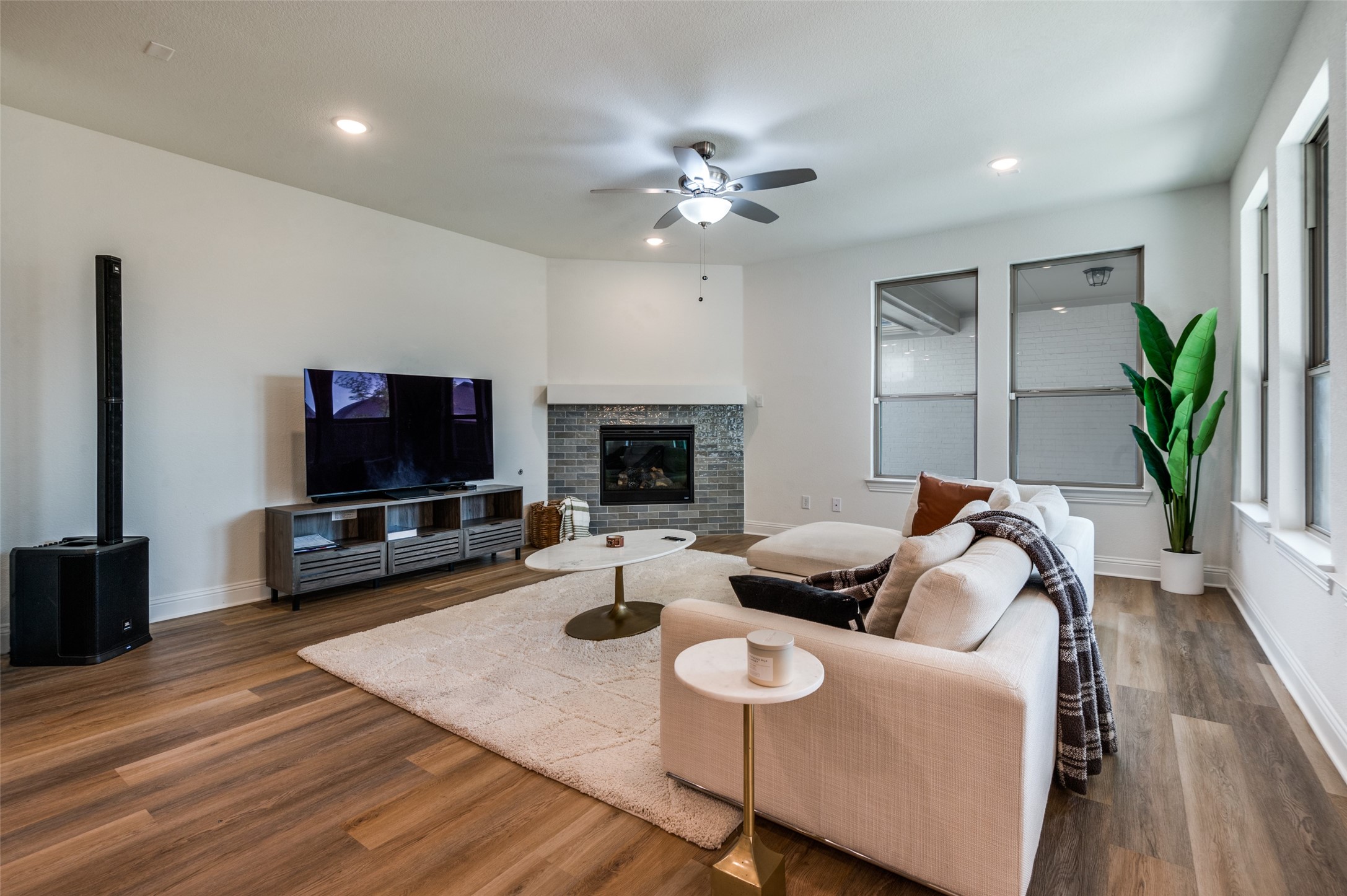 2825 Epping Way