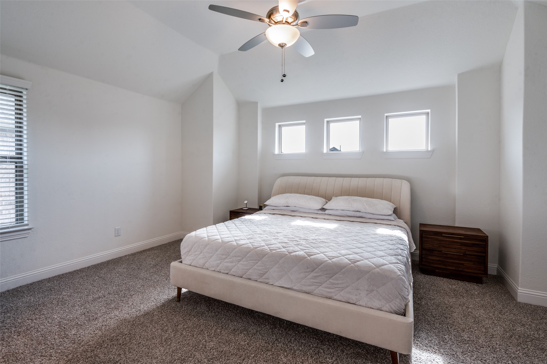 2825 Epping Way