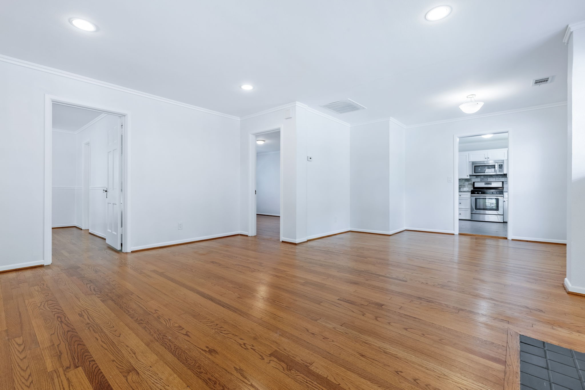 4347 Somerville Avenue