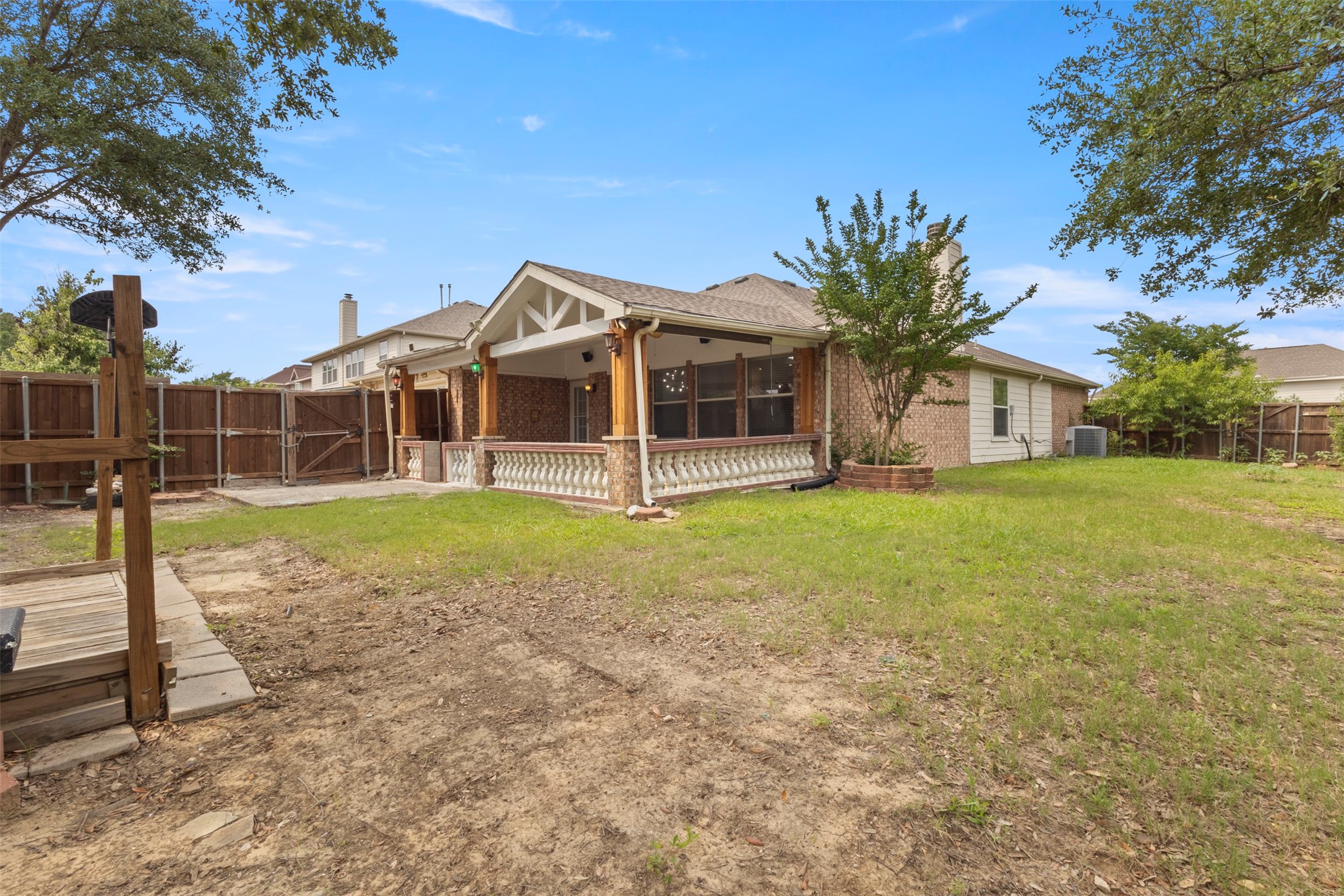 1314 Sunscape Way
