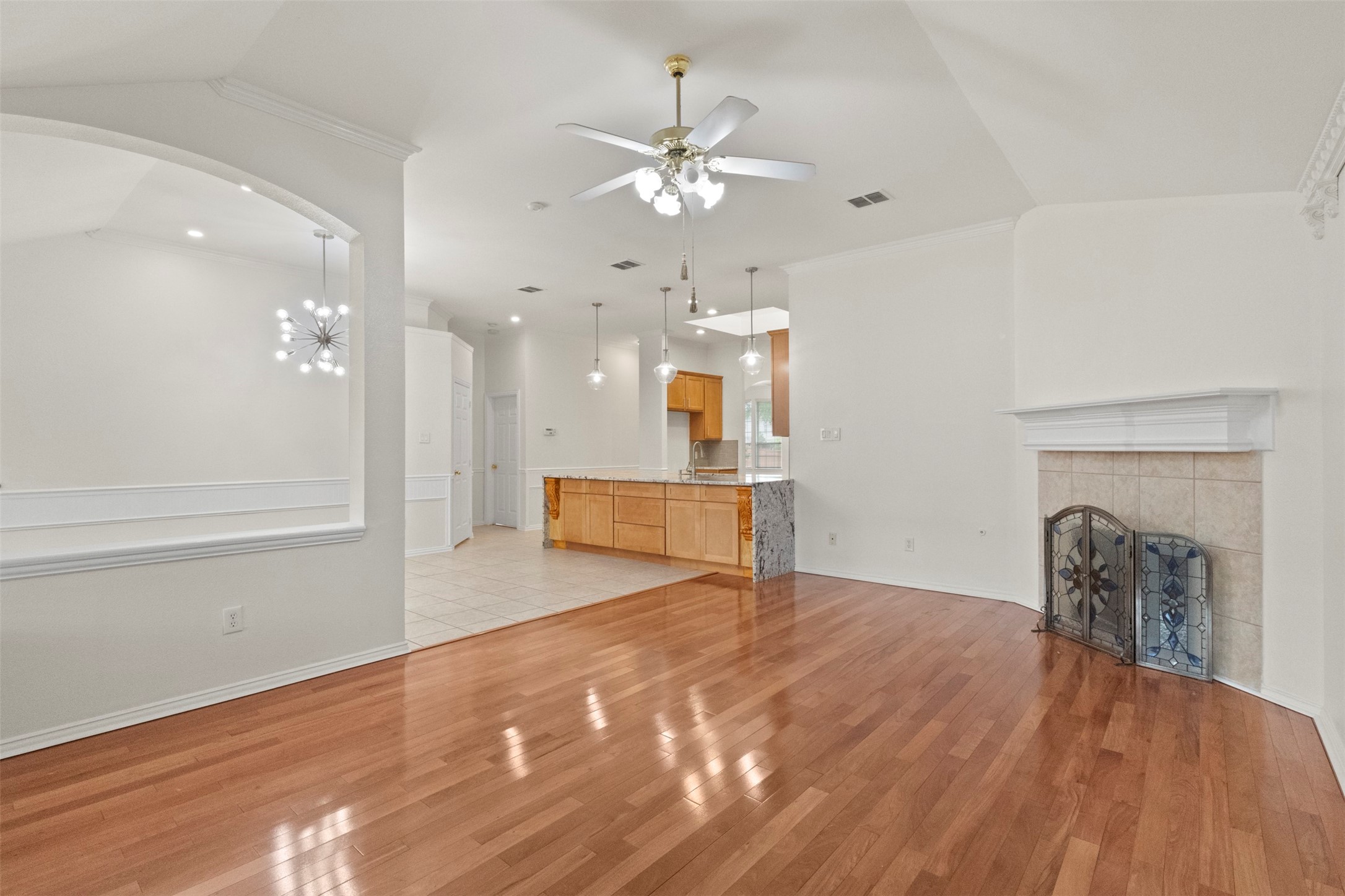1314 Sunscape Way