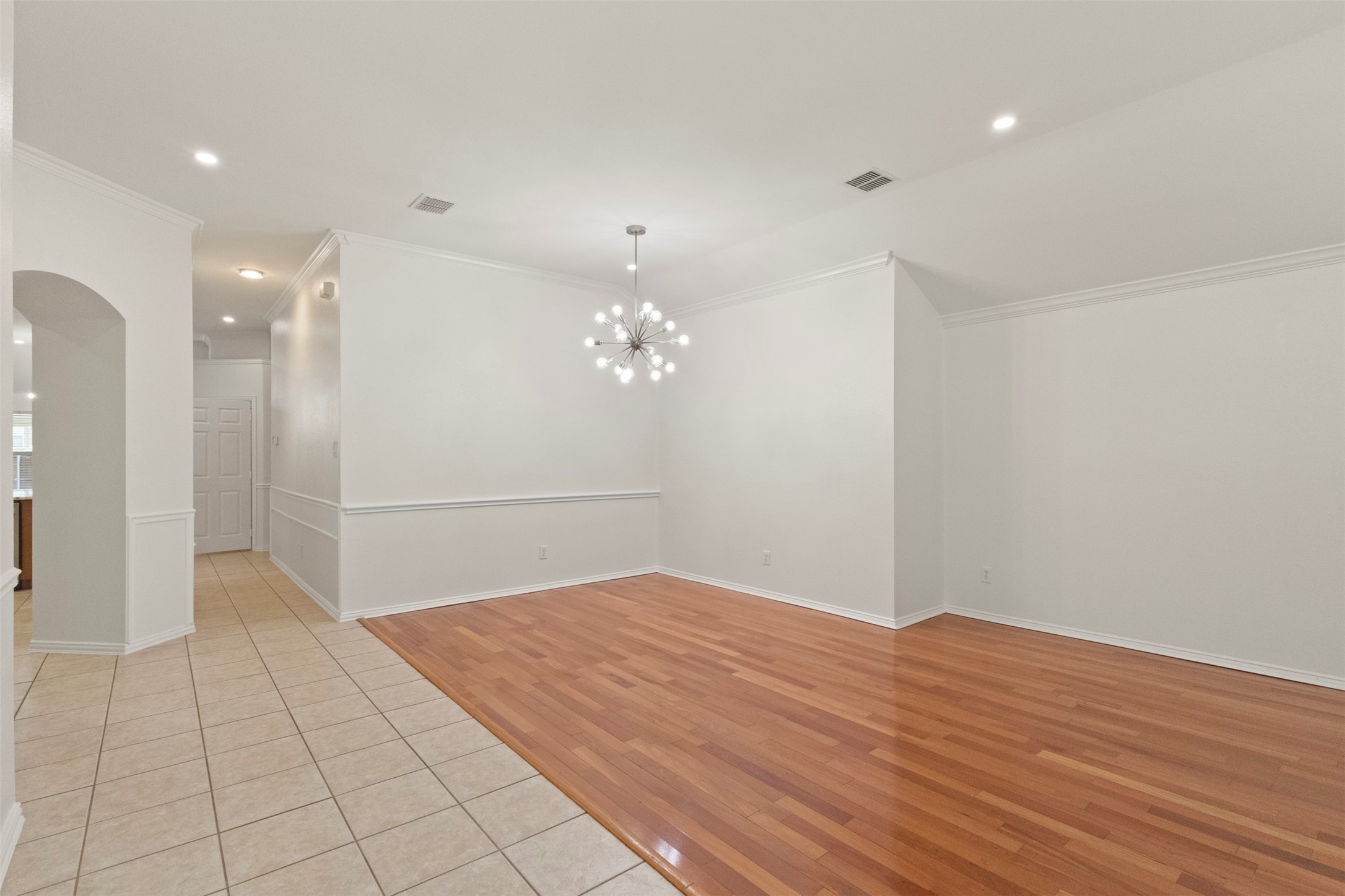 1314 Sunscape Way