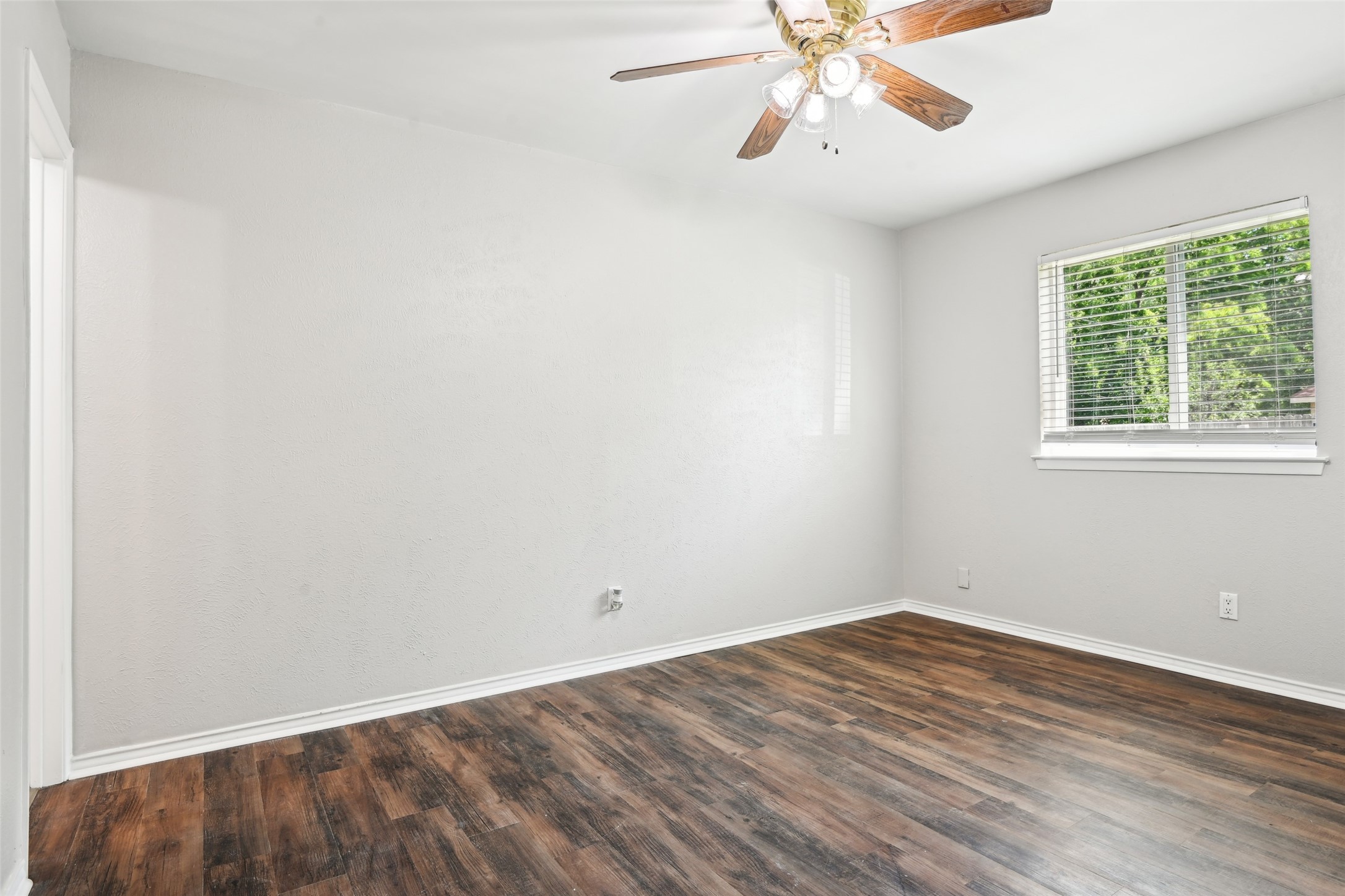 207 Bluebird Circle
