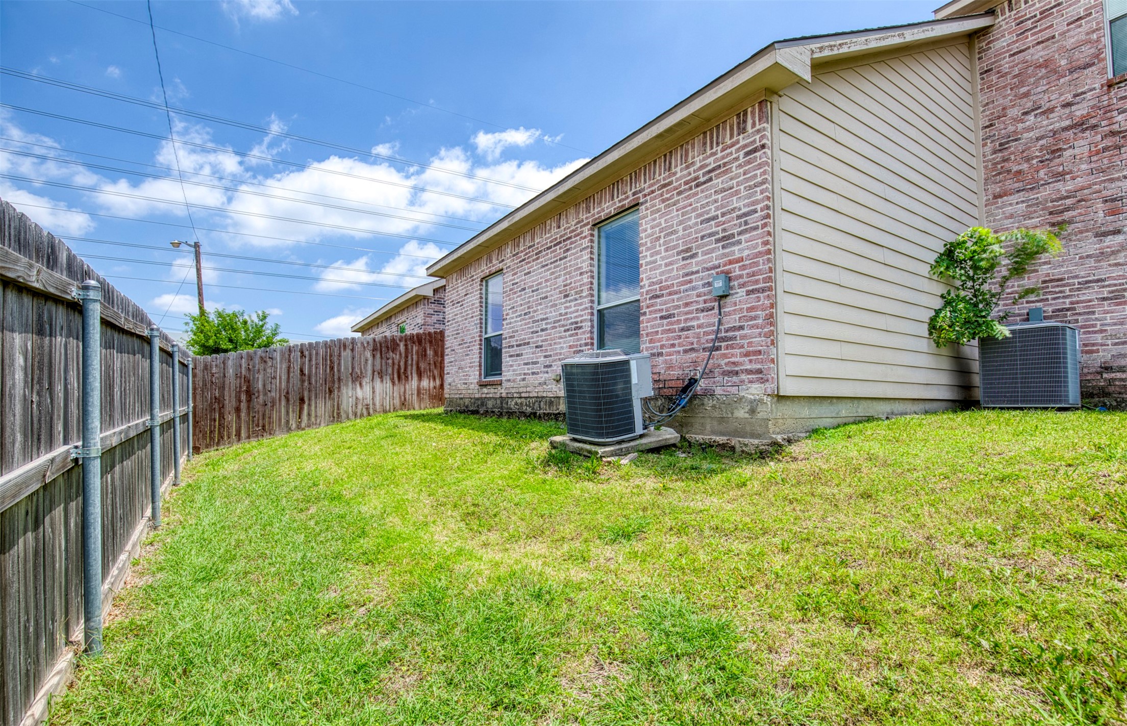 2316 Homewood Lane