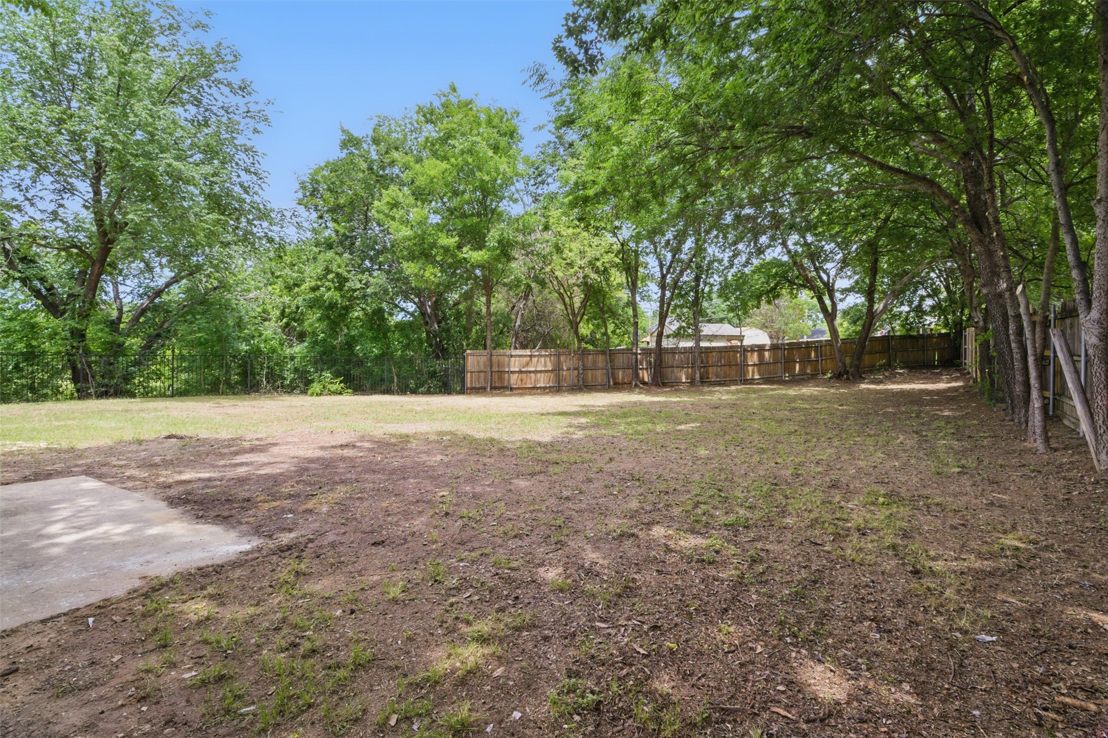 6828 Summit Ridge Drive