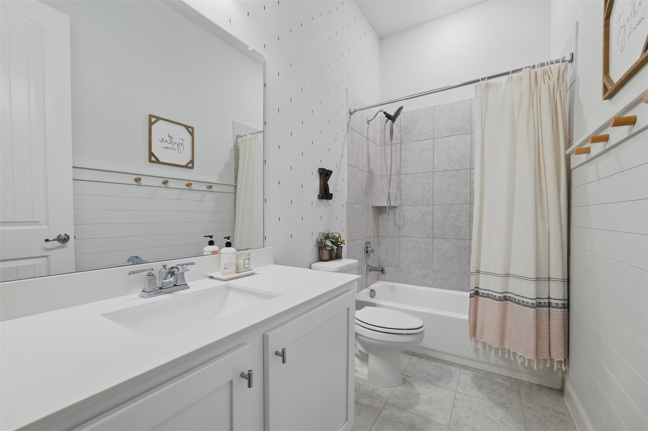 1105 Collared Dove Drive