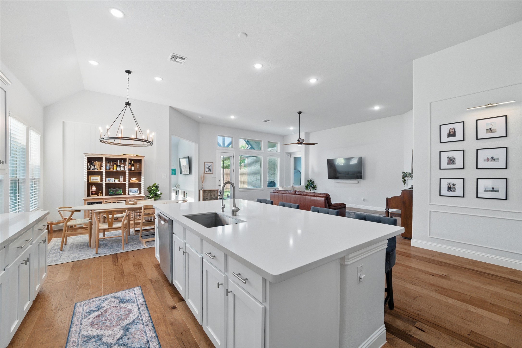 1105 Collared Dove Drive