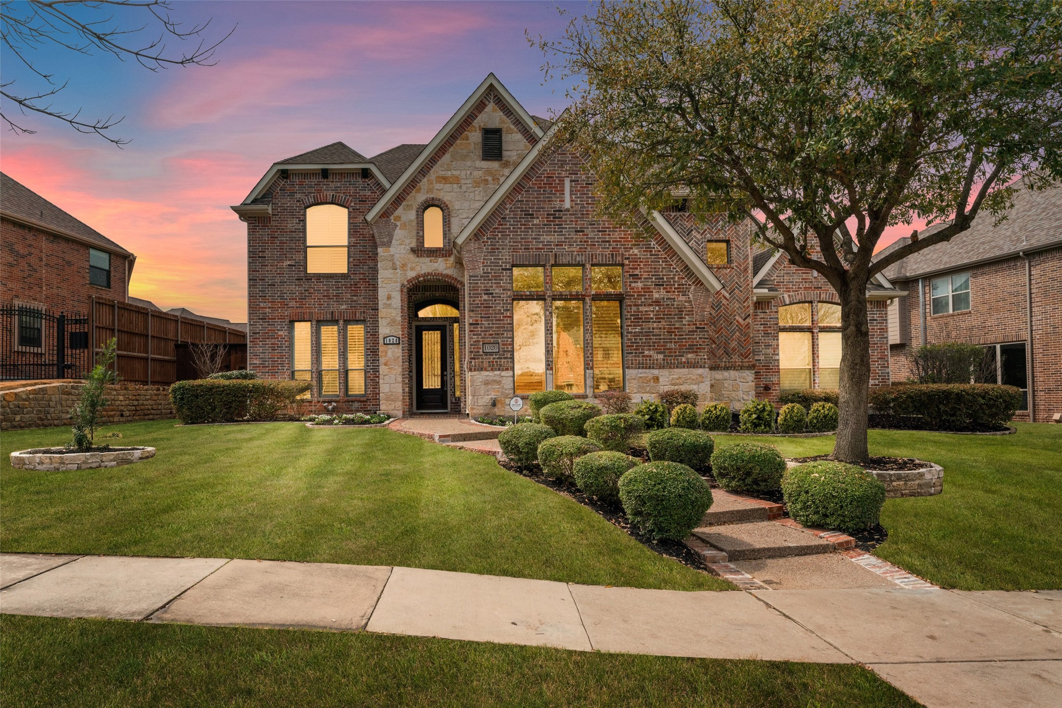 1020 Damsel Caroline Drive