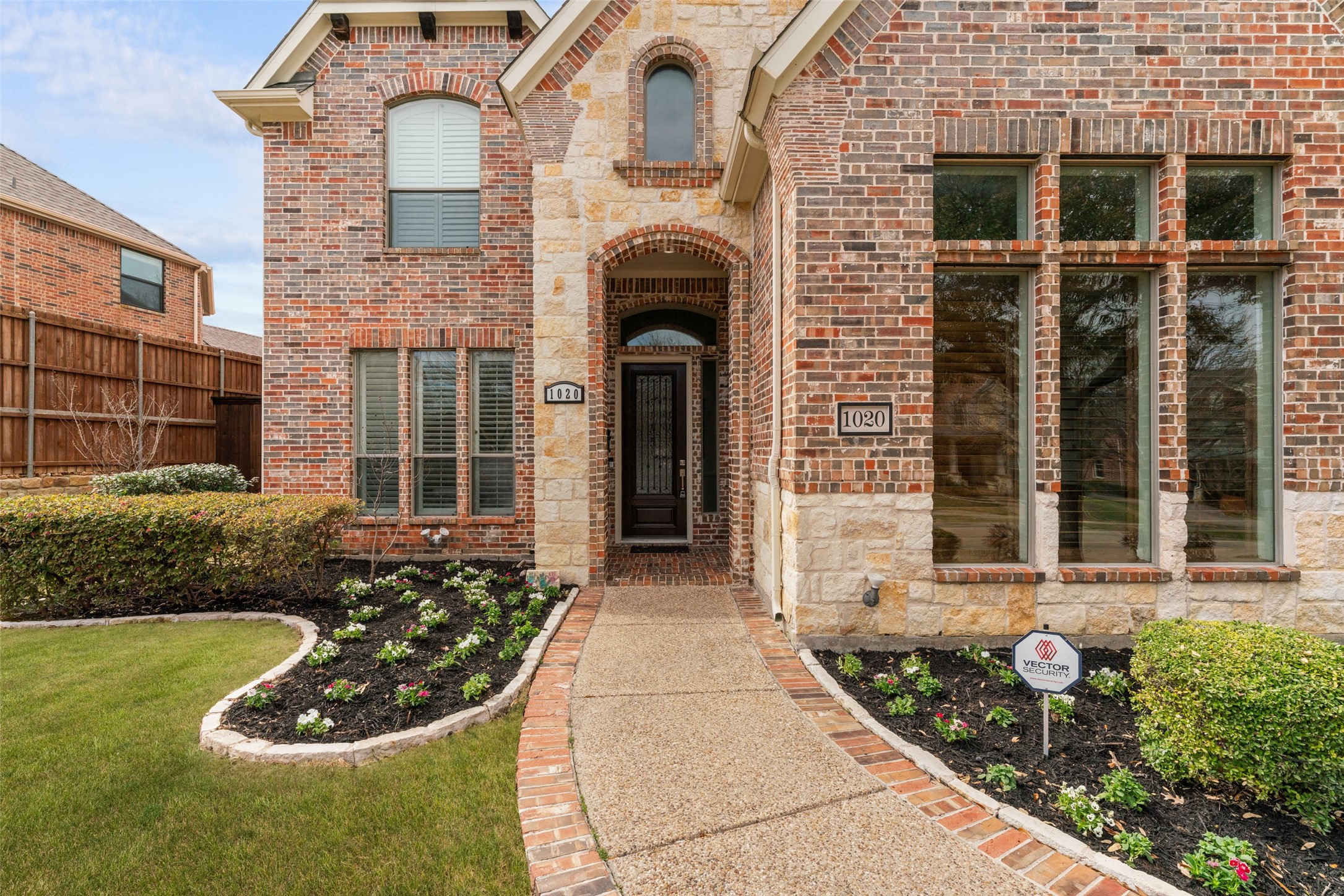 1020 Damsel Caroline Drive