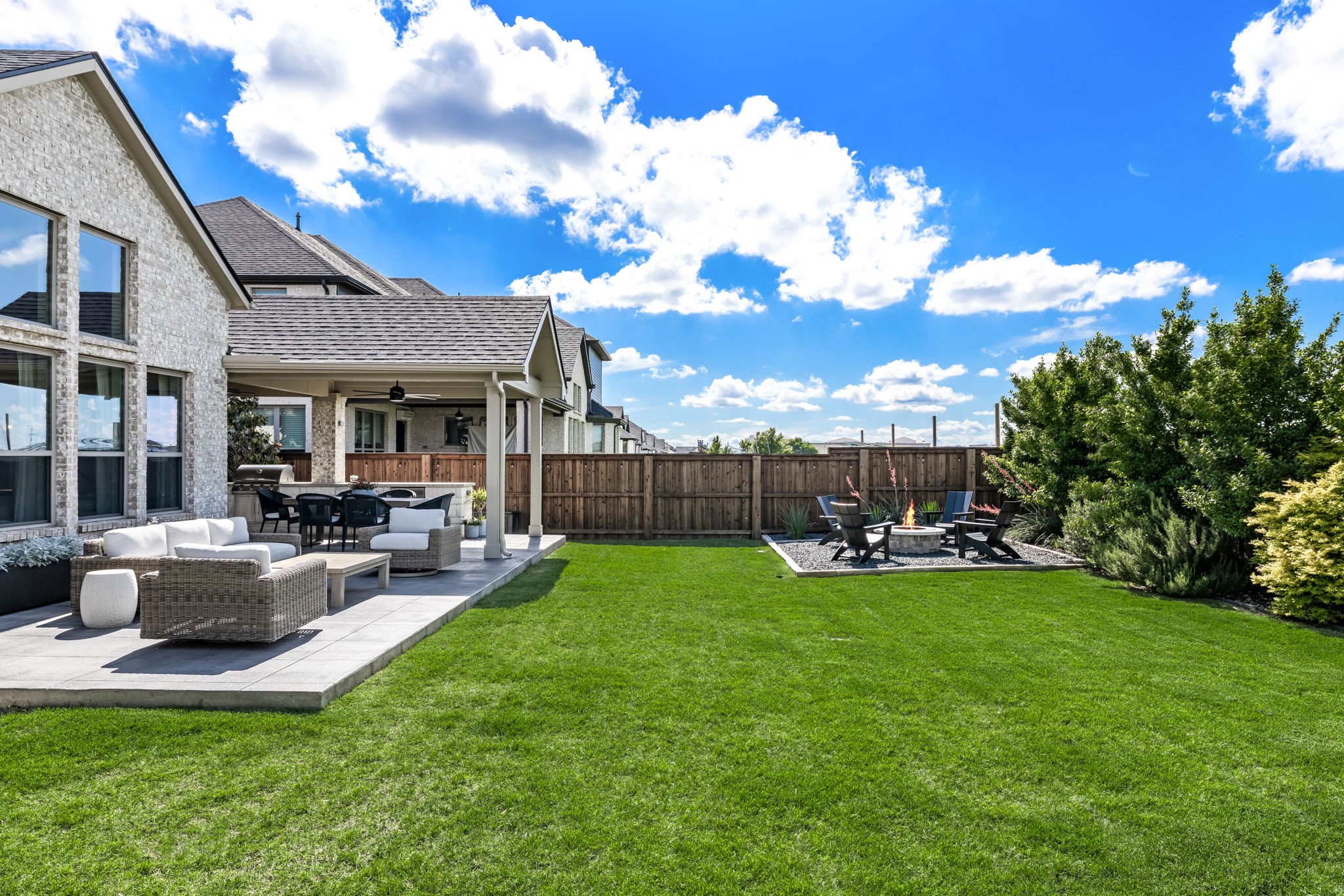 2560 Horsetail Road