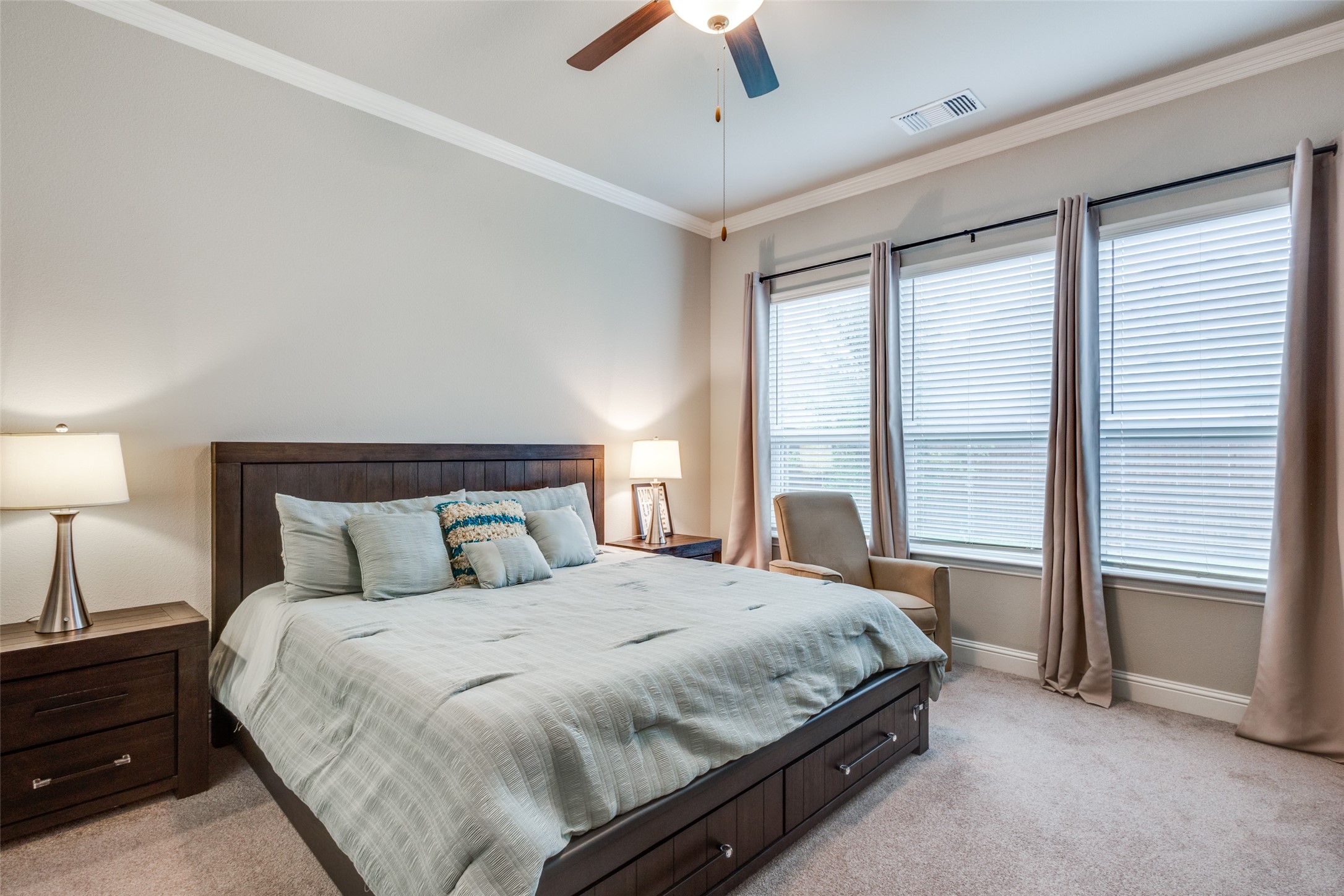 1421 Benavites Drive