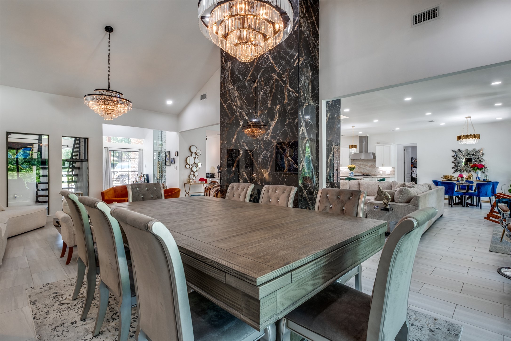 6211 Baymar Lane